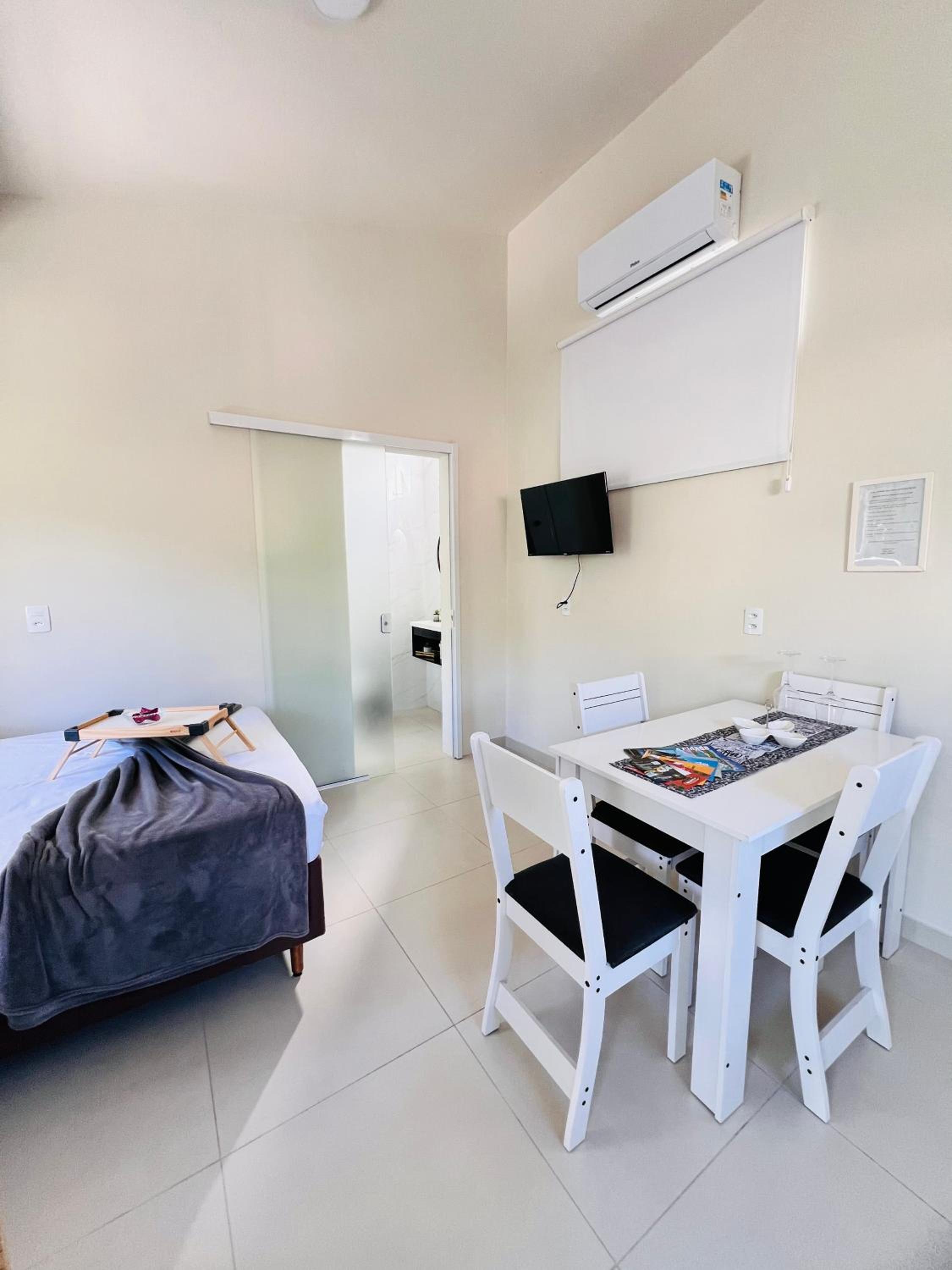 One-Bedroom House photo 1