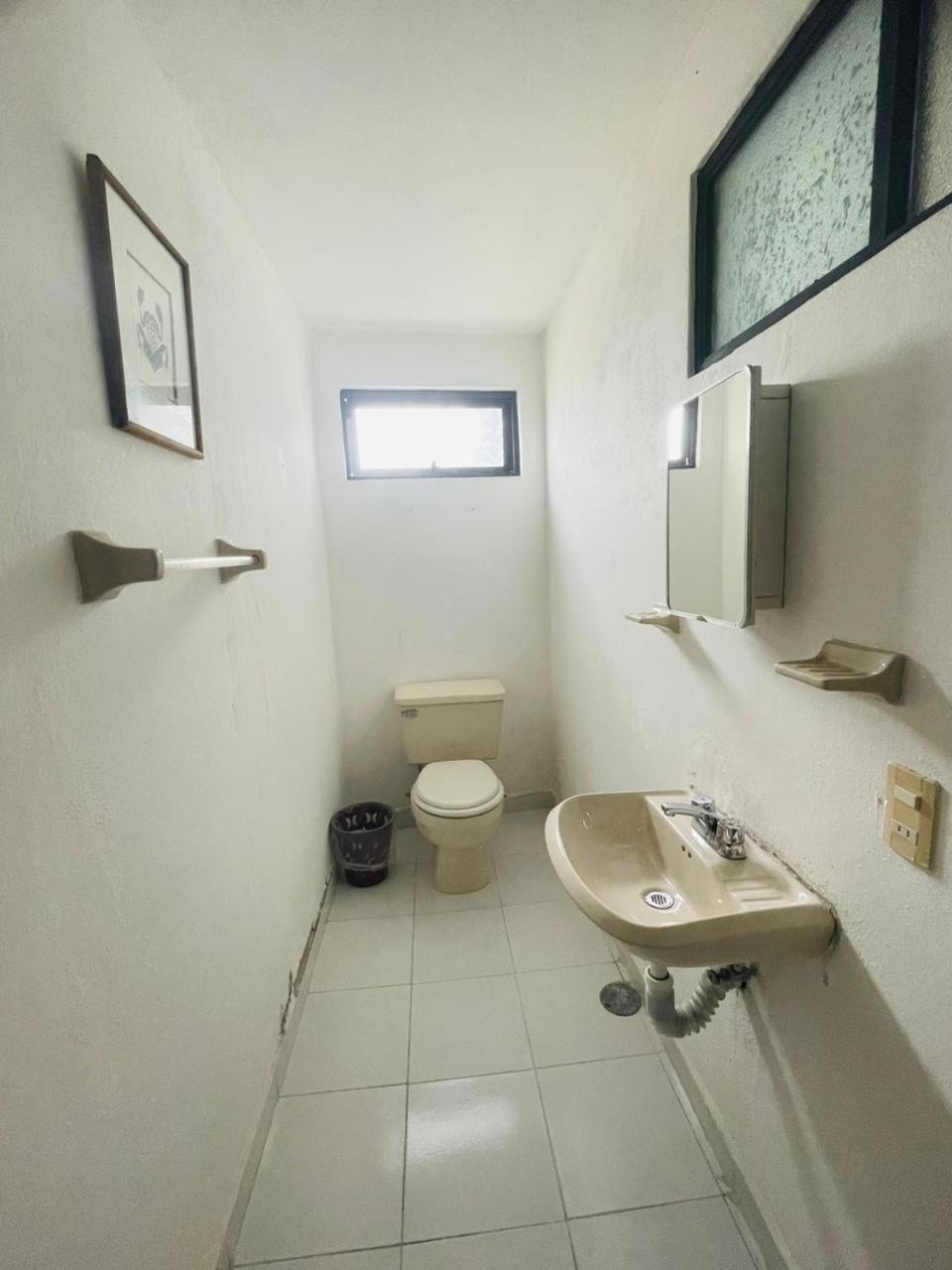 Four-Bedroom House - Photo 6