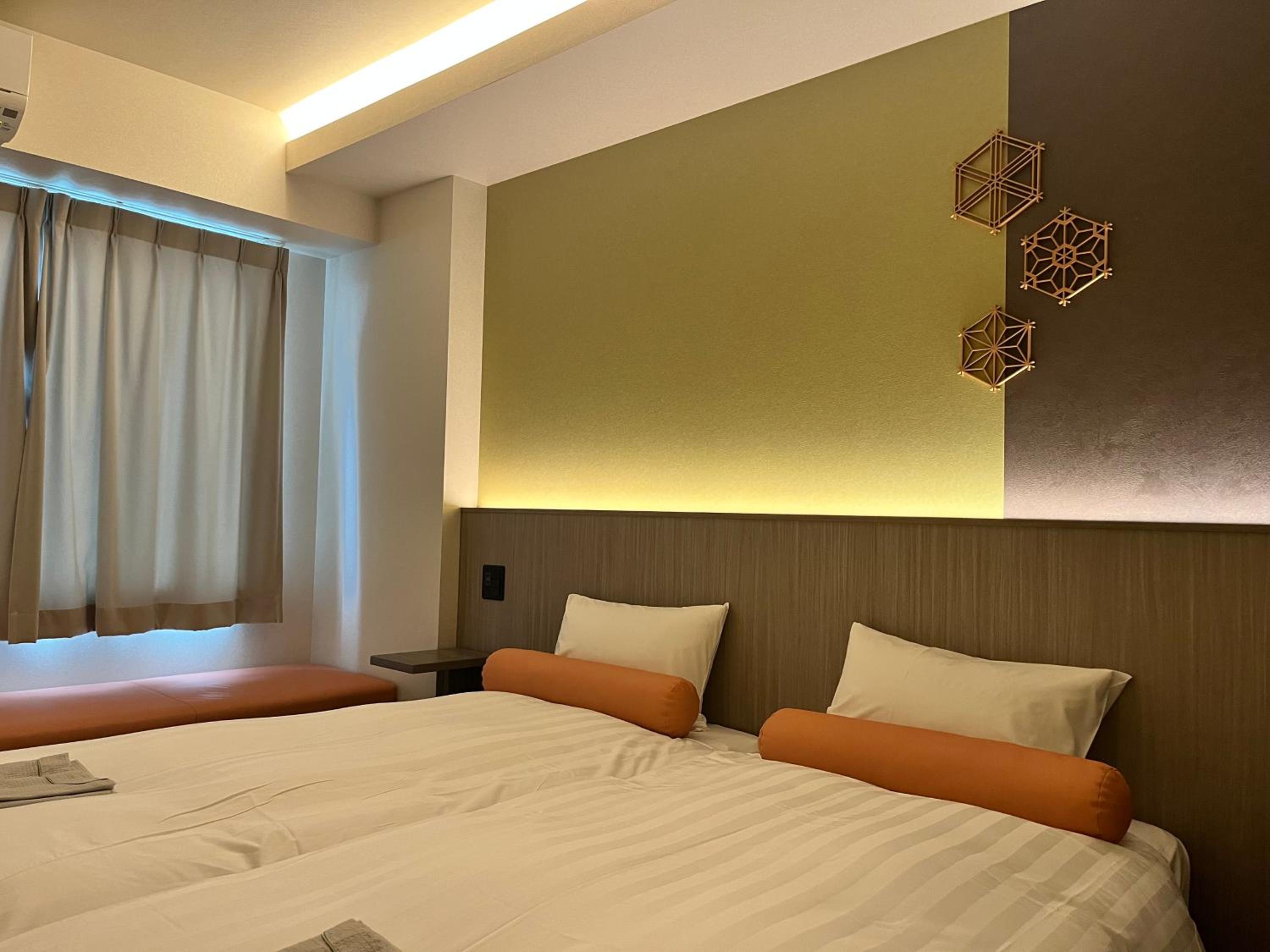 Twin Room - Photo 4
