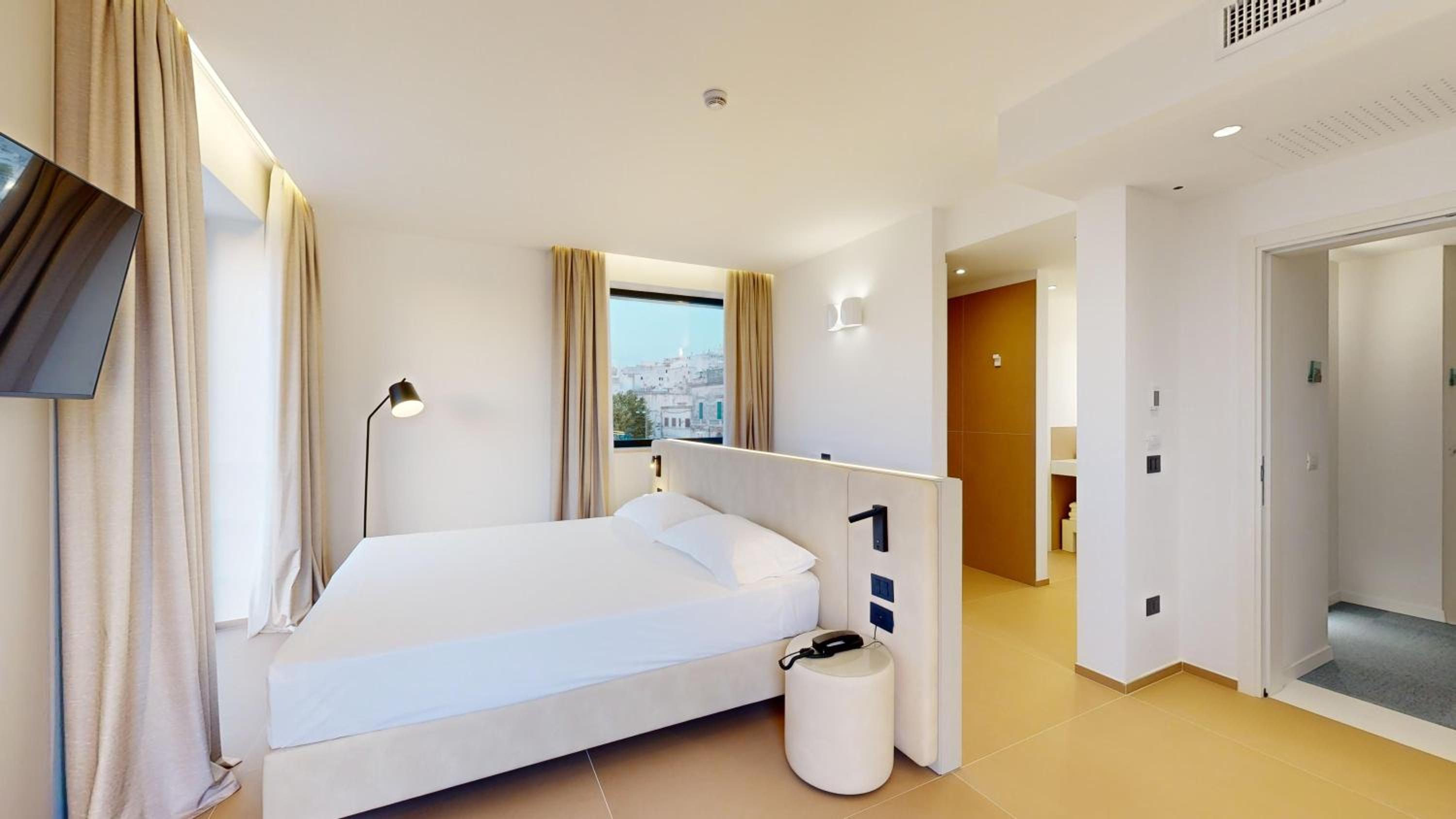 Superior Double or Twin Room with Terrace - Photo 1