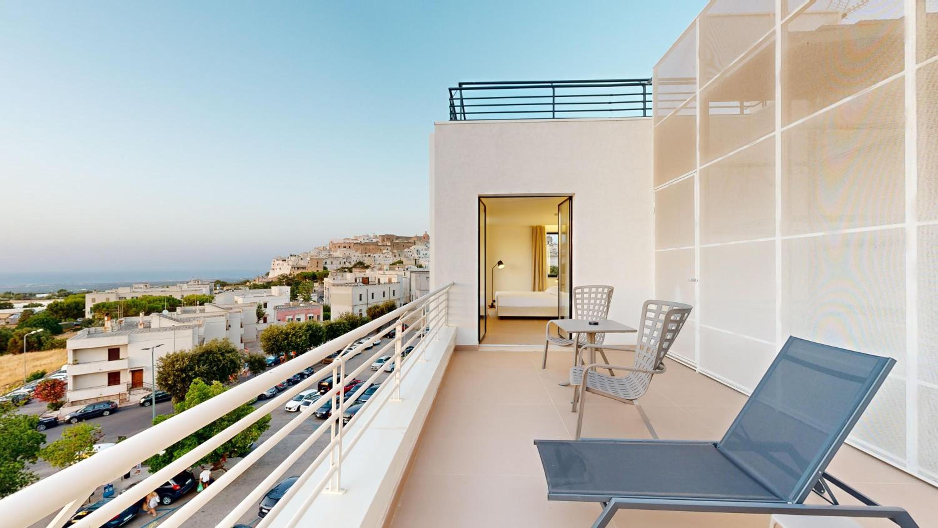 Superior Double or Twin Room with Terrace - Photo 6