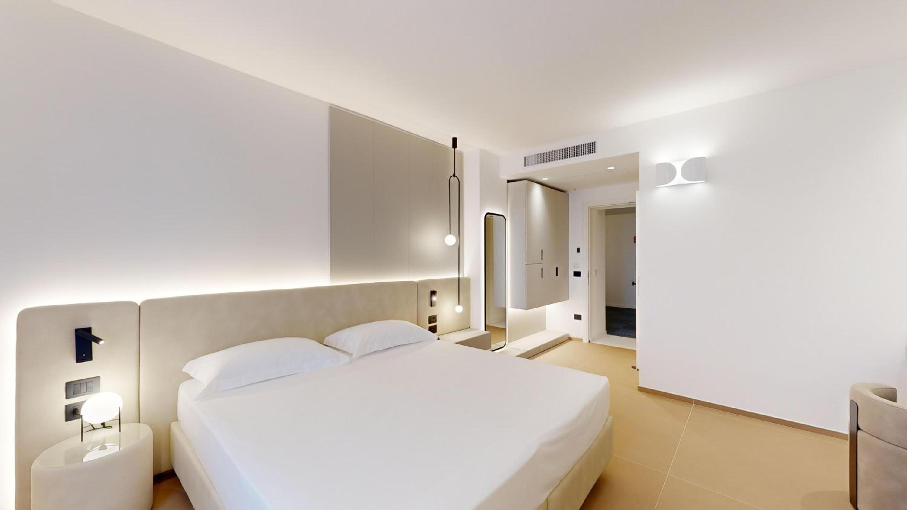 Double or Twin Room - Disability Access photo 2