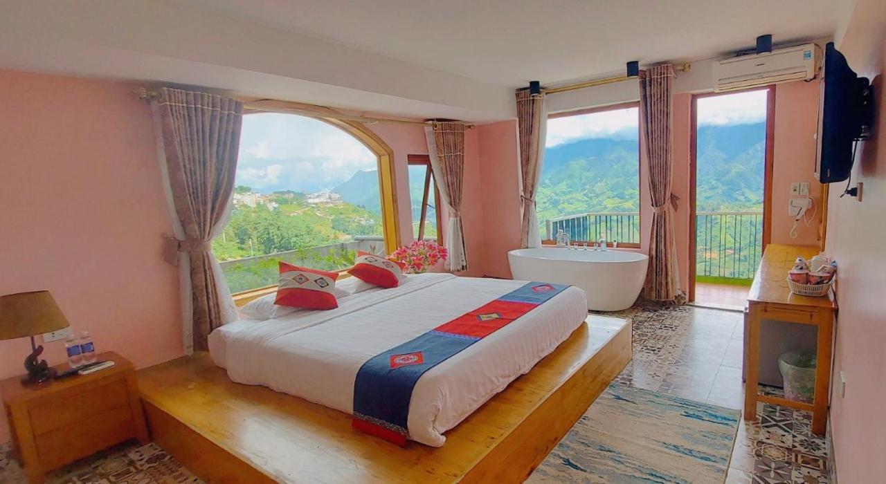 Suite with Mountain View - Photo 1