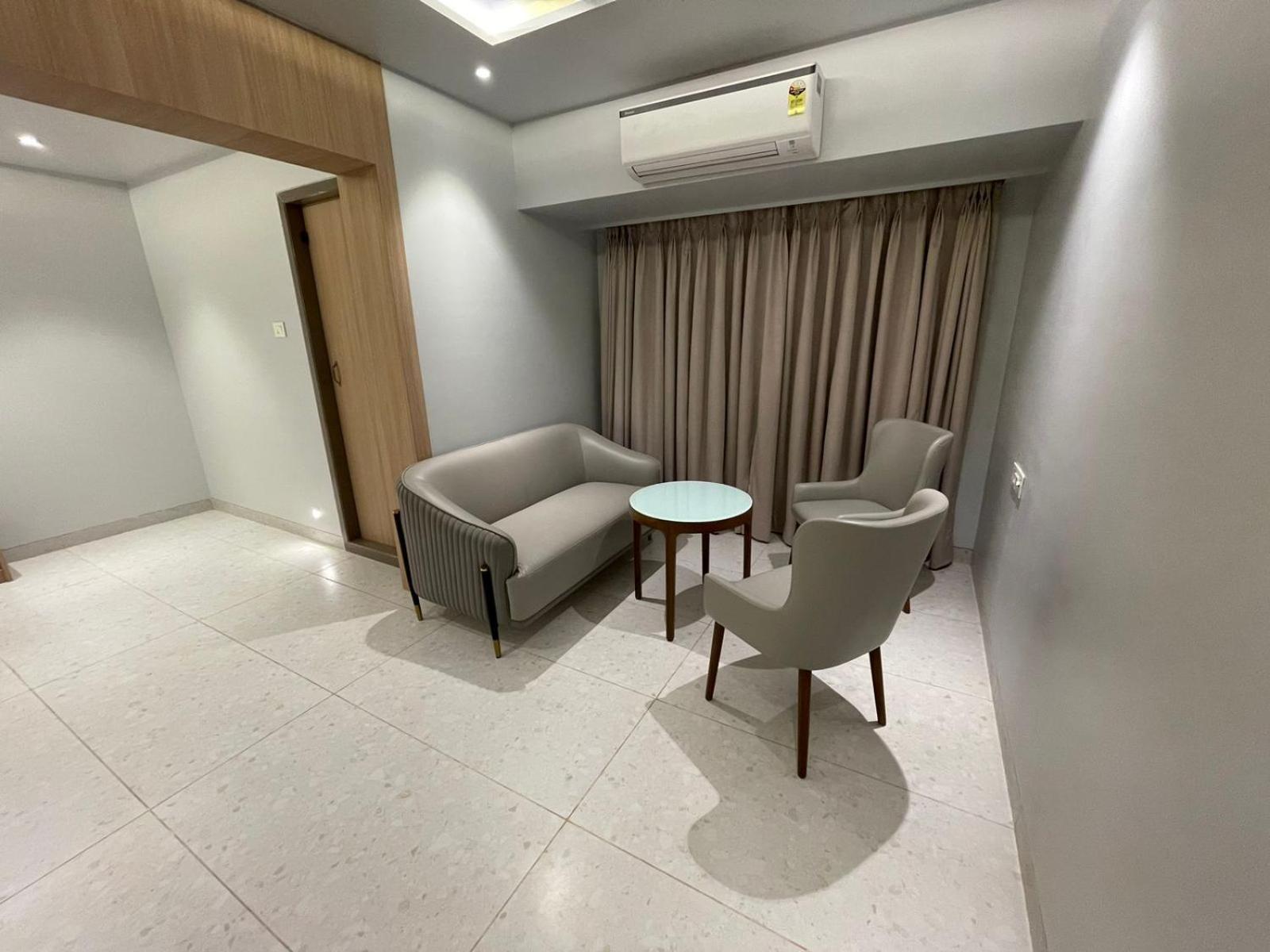 Suite photo 1