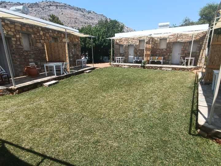 Apartment with Terrace photo 3