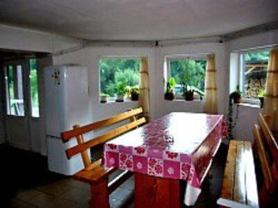 Six-Bedroom House photo 3