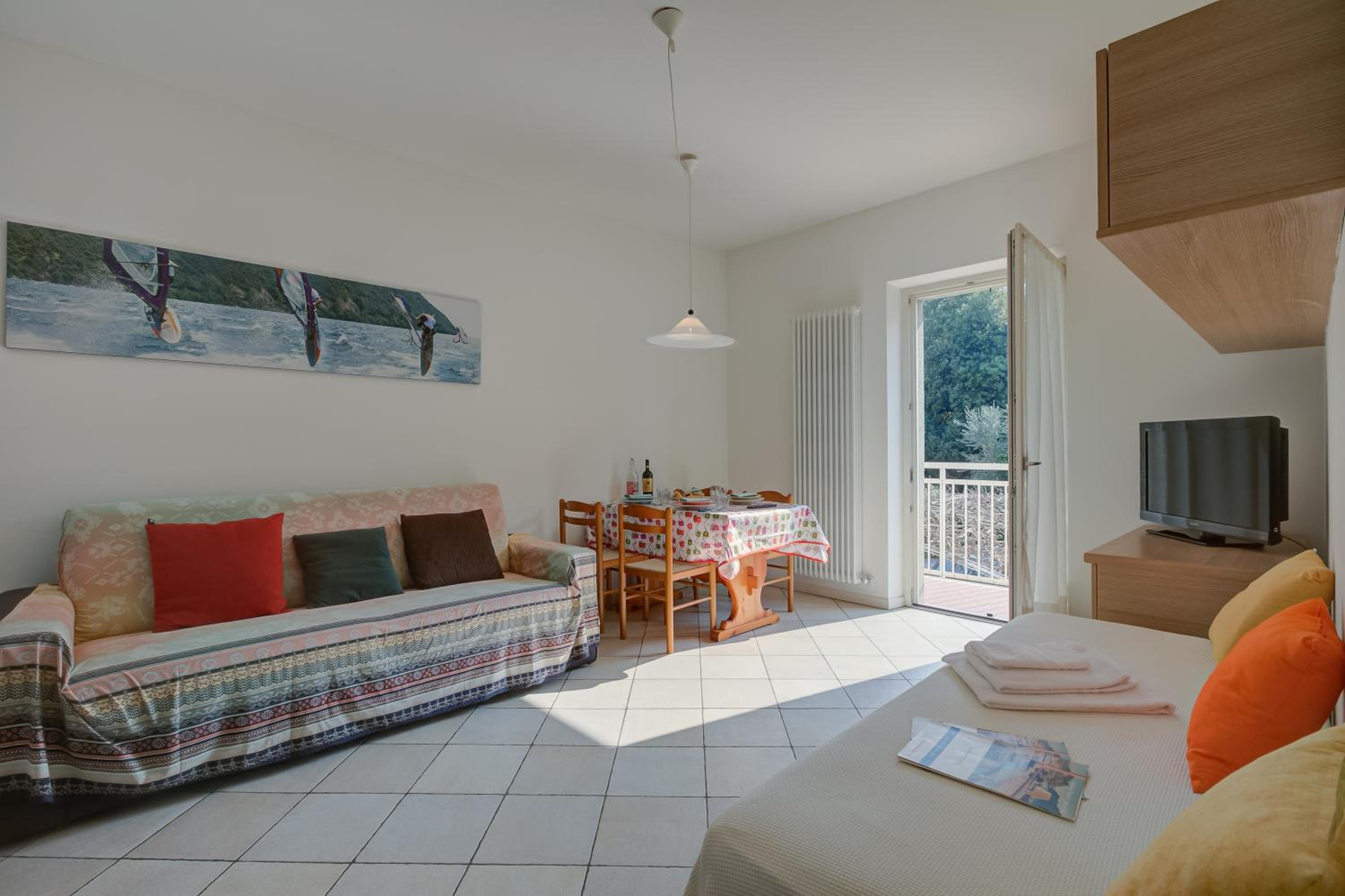 Apartment with Lake View photo 3