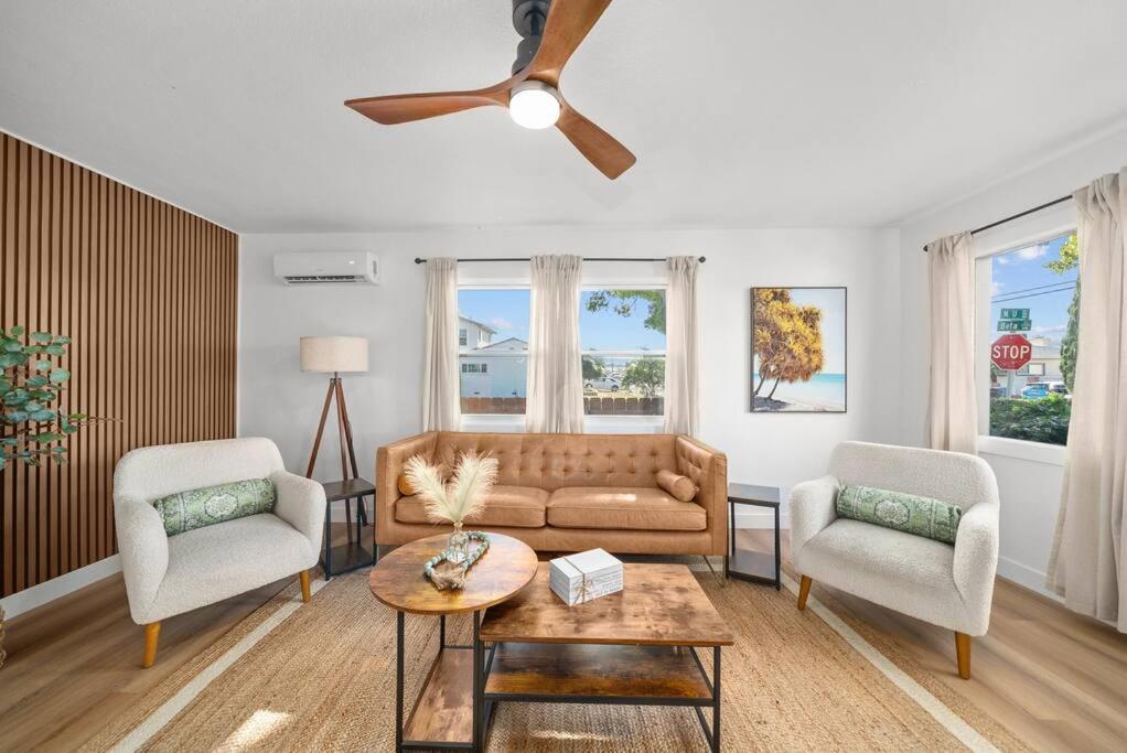 Three-Bedroom House photo 1