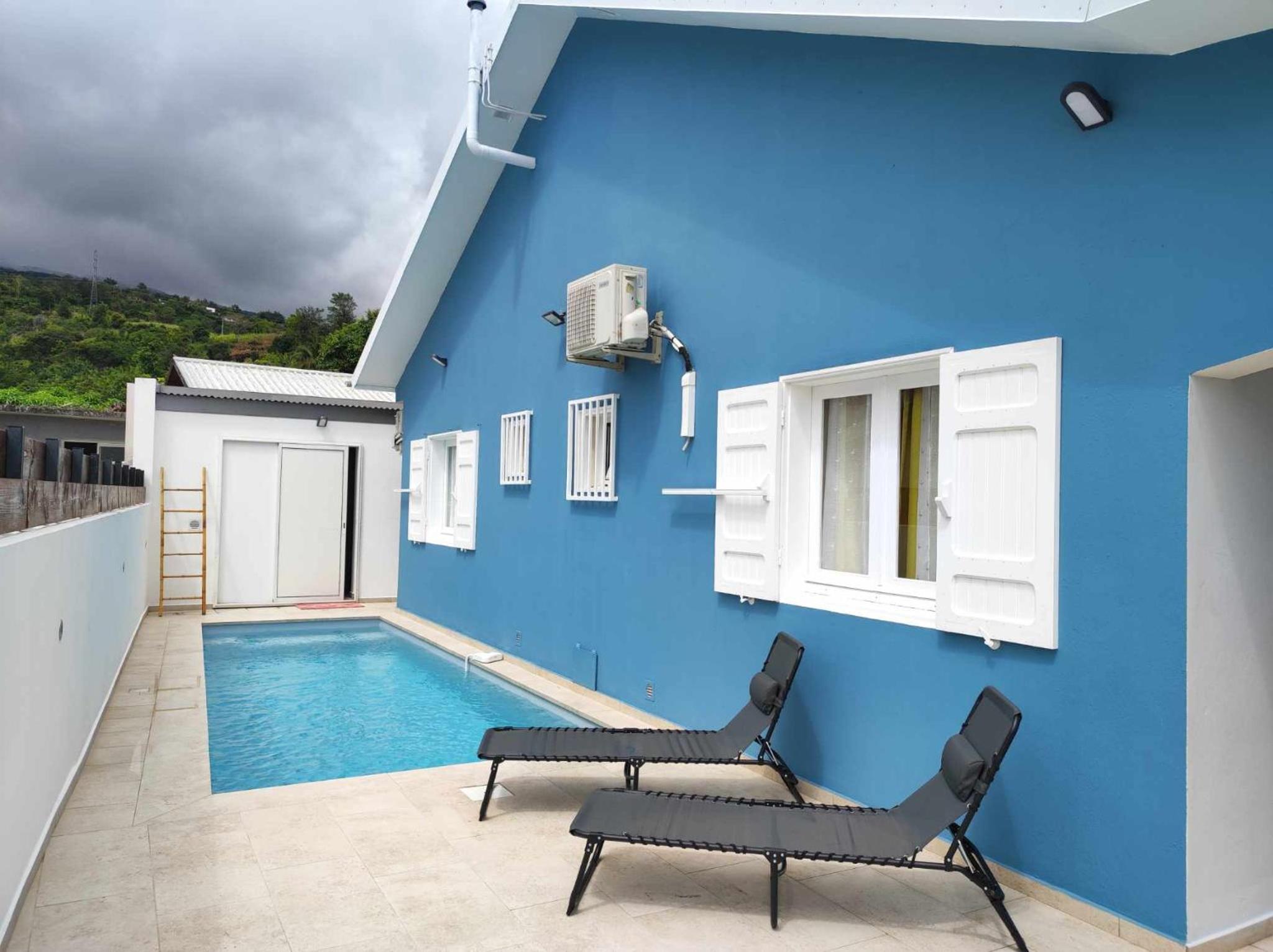 Villa photo 3