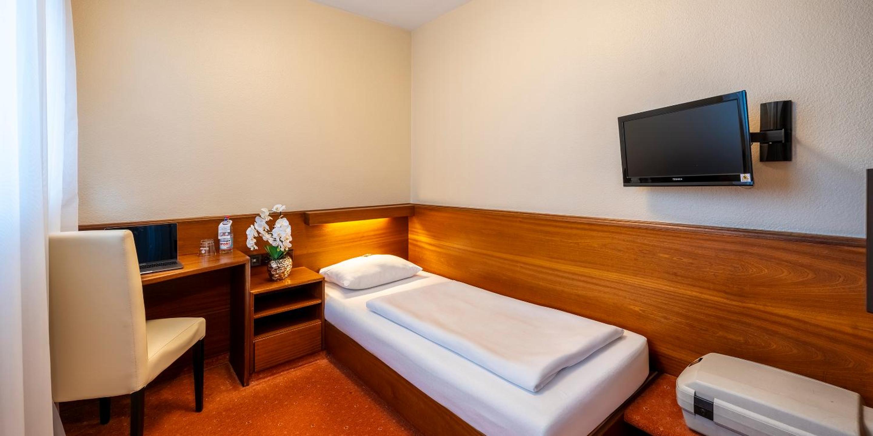 Standard Single Room photo 2