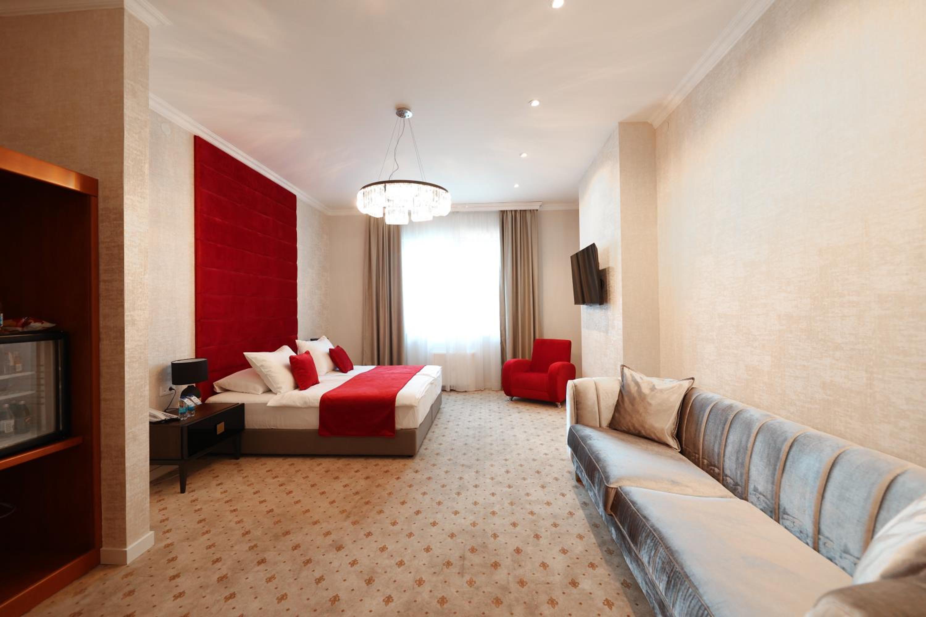 Deluxe Queen Room photo 1