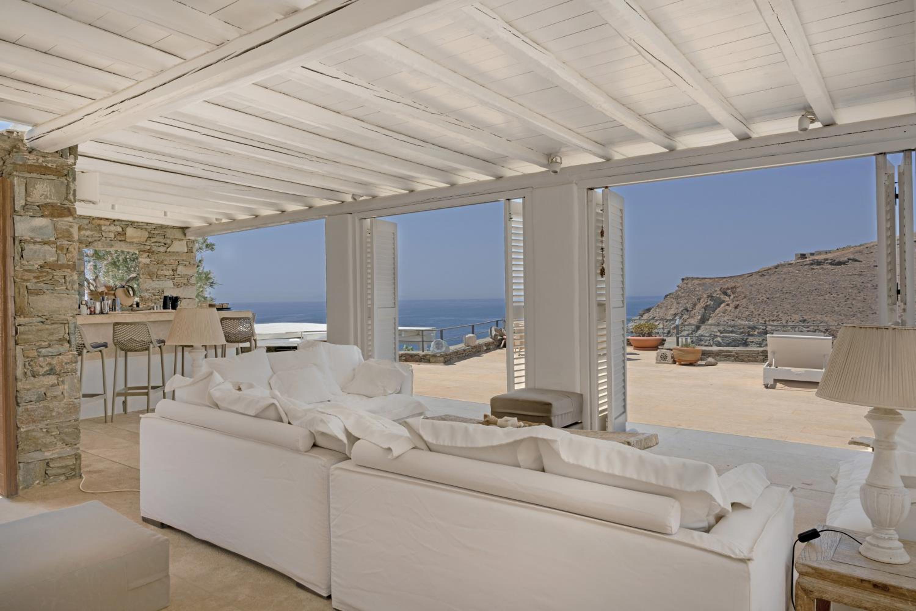 Villa with Sea View photo 2