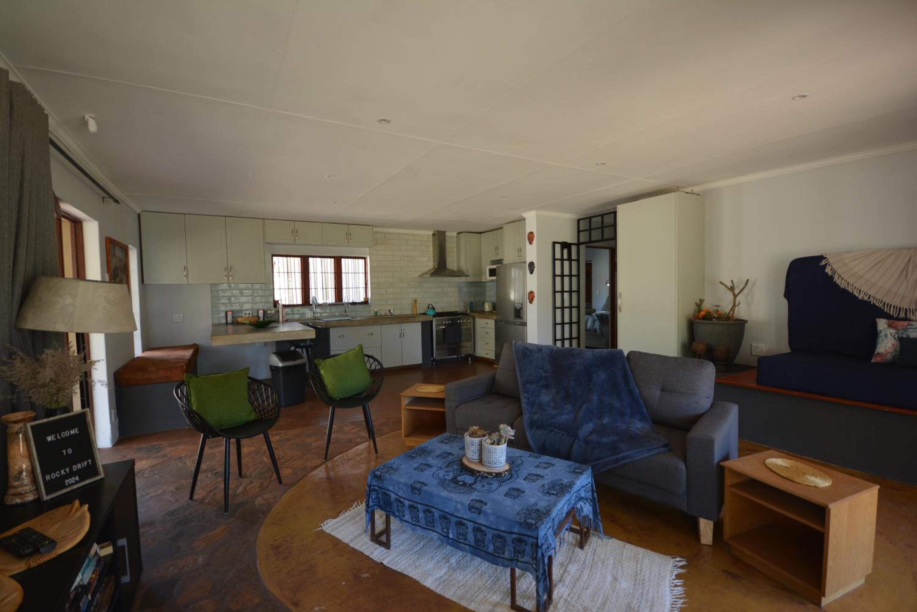 Family Bungalow - Photo 7