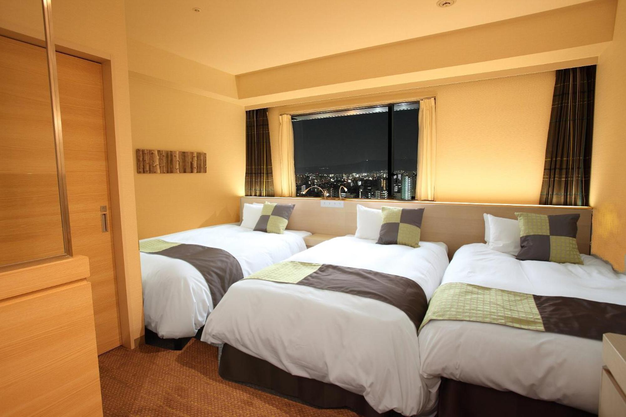 Twin Room (Extra Bed for 3 Adult) - Non-Smoking
