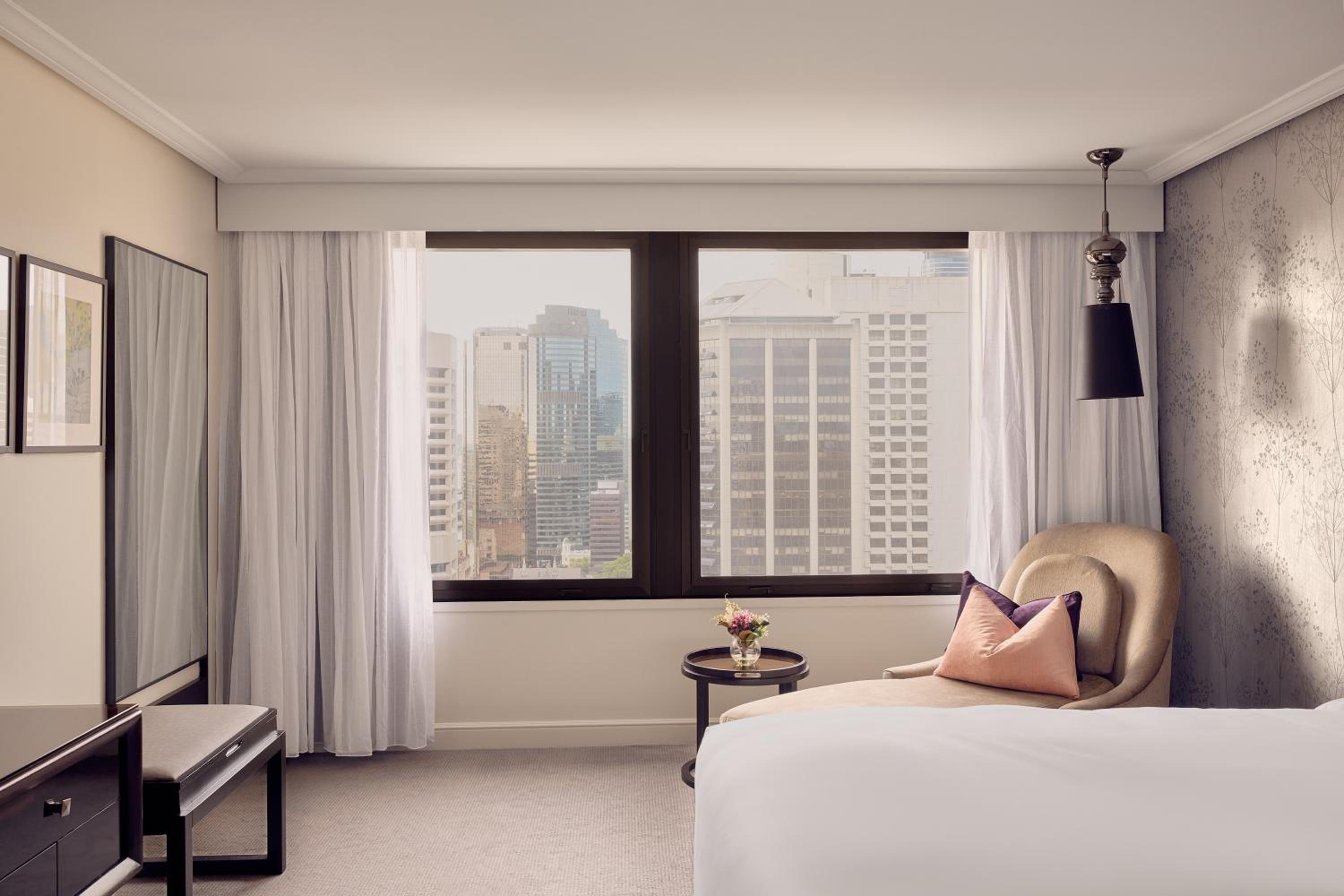 Signature King suite with City View and Club Access - High Floor - Photo 8