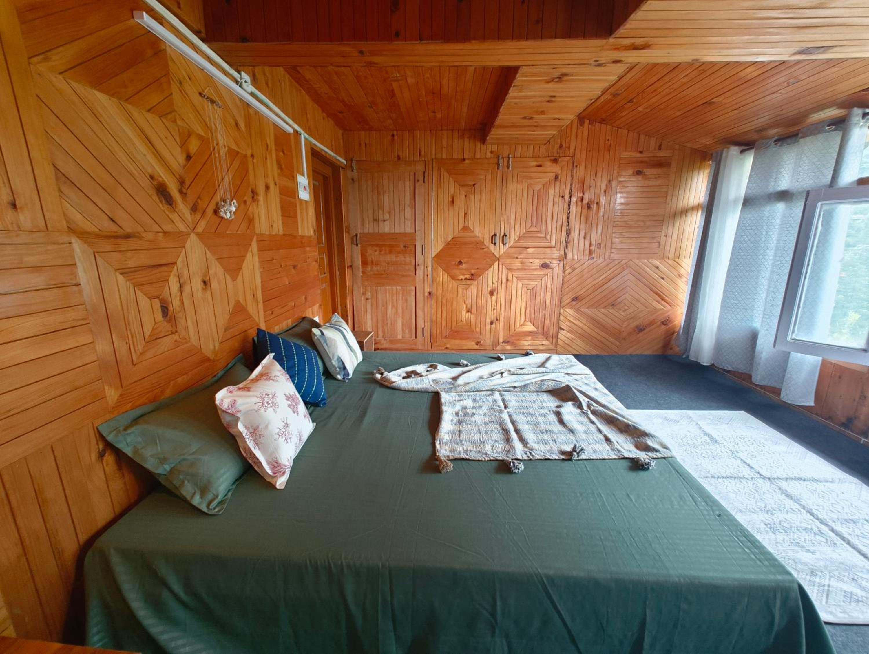 Deluxe Double Room photo 3