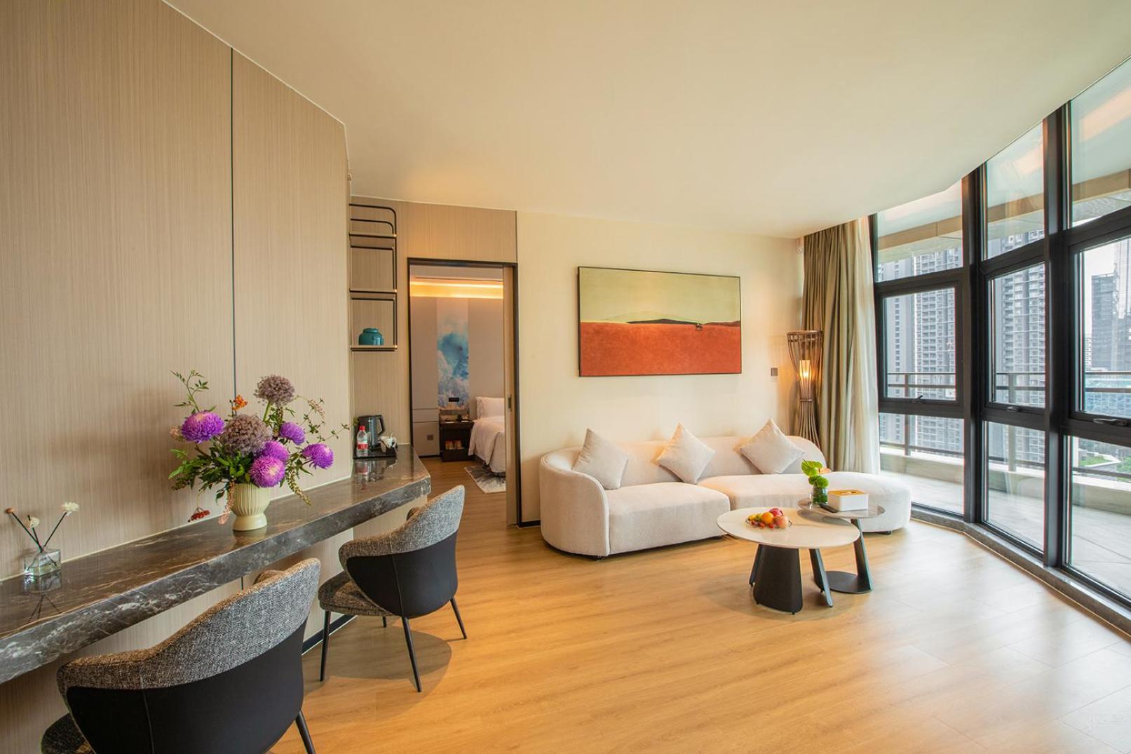 Deluxe Suite photo 1