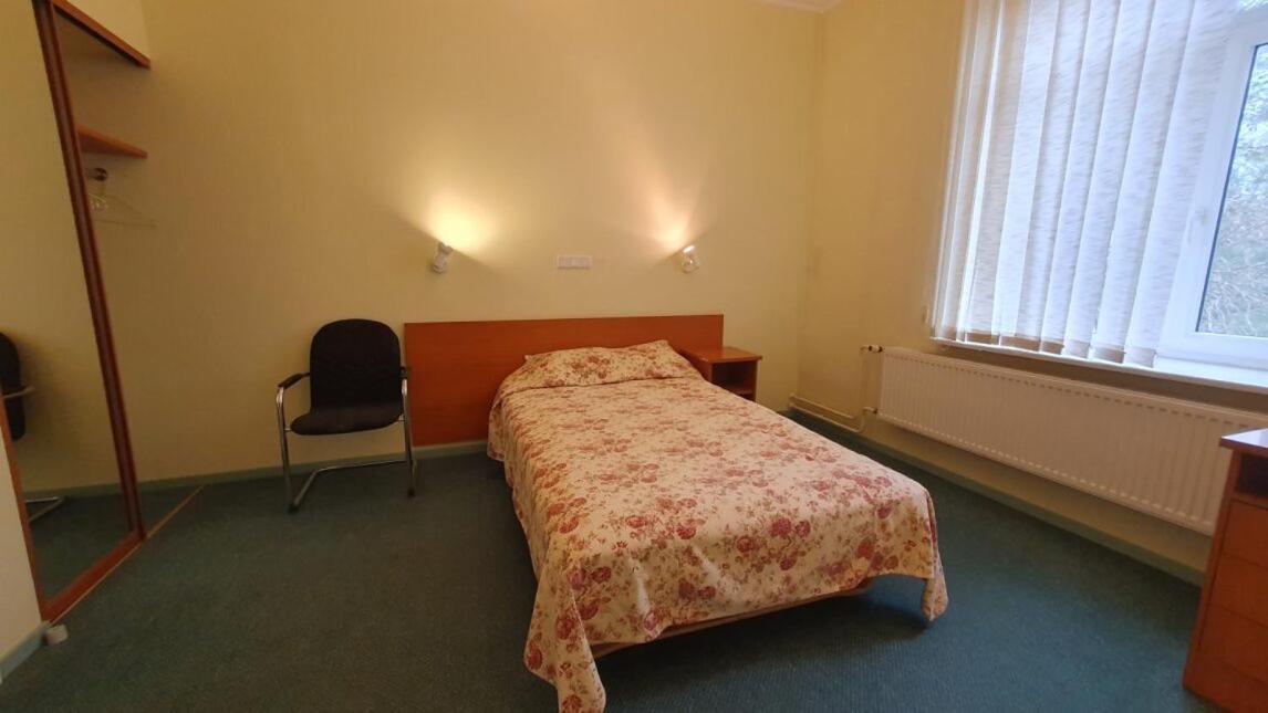 Single Room photo 2
