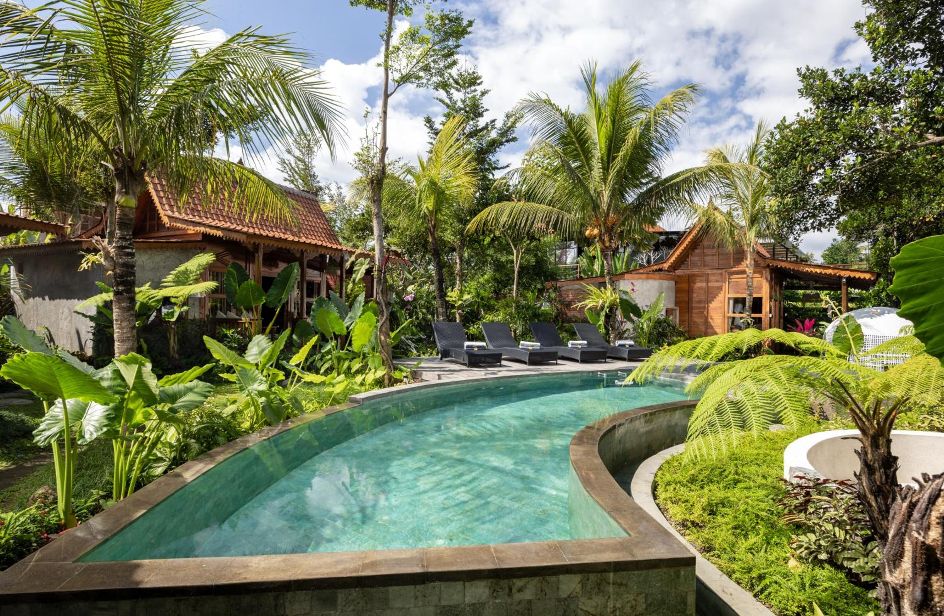 Suite Garden View with Free Shuttle to Ubud - Photo 2