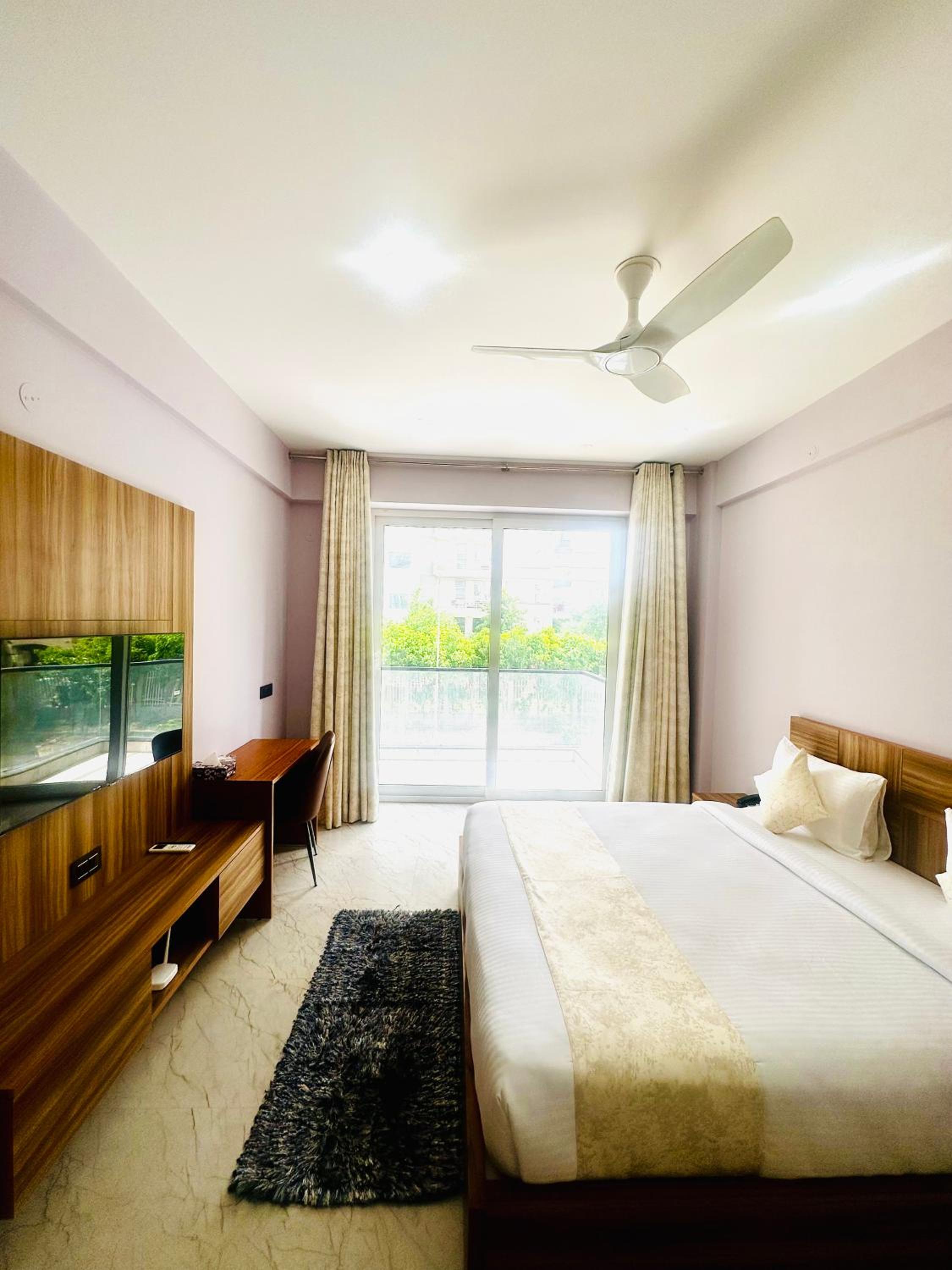 Double Room With Balcony photo 1