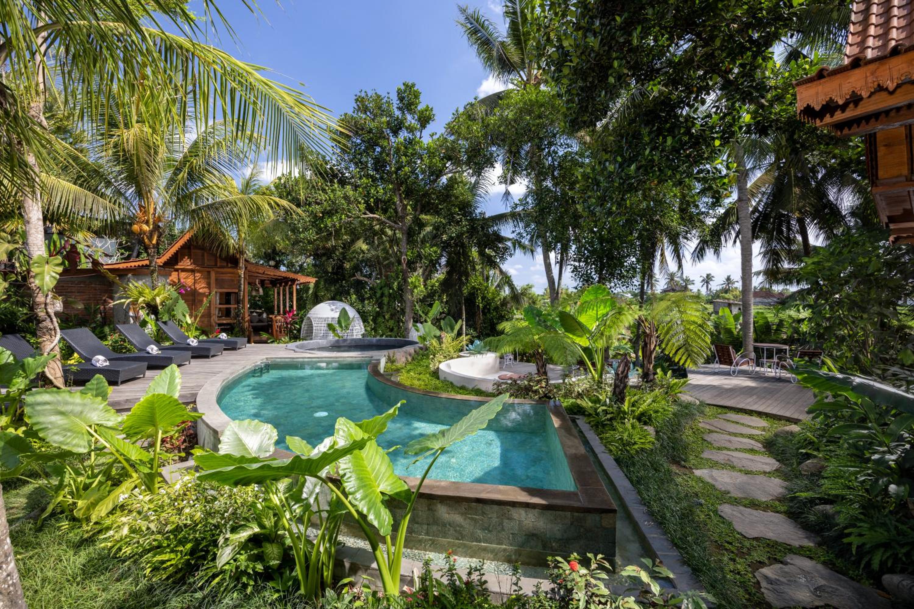 Suite Garden View with Free Shuttle to Ubud - Photo 8