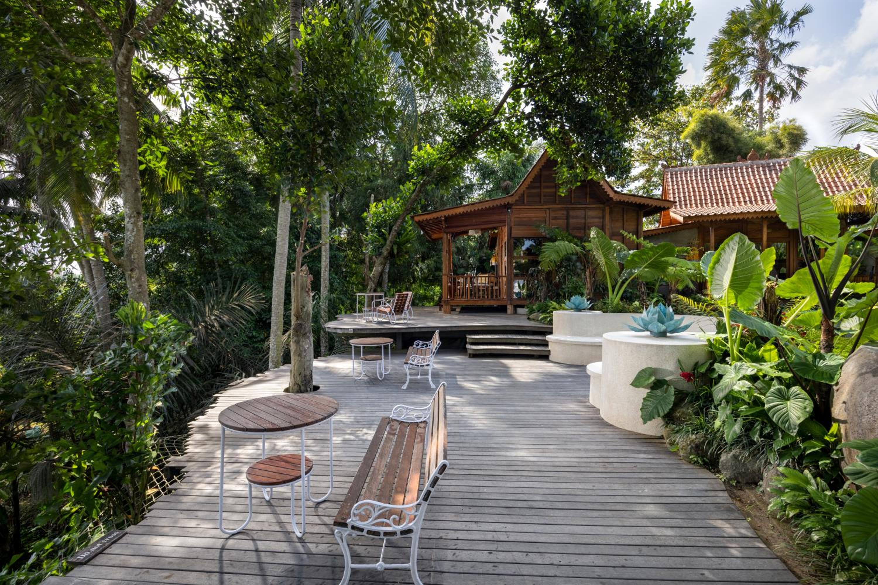 Suite Garden View with Free Shuttle to Ubud - Photo 27