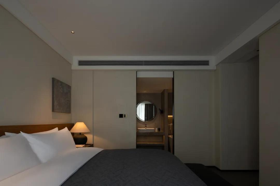 Four Seasons Leisure Suite photo 1