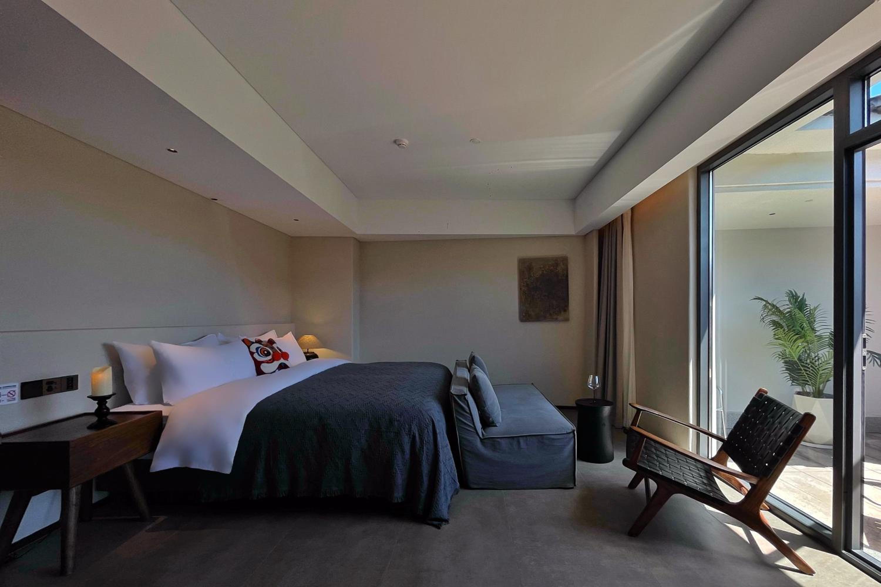 Two-Bedroom Suite photo 2