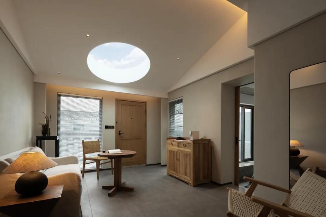 Two-Bedroom Suite photo 2