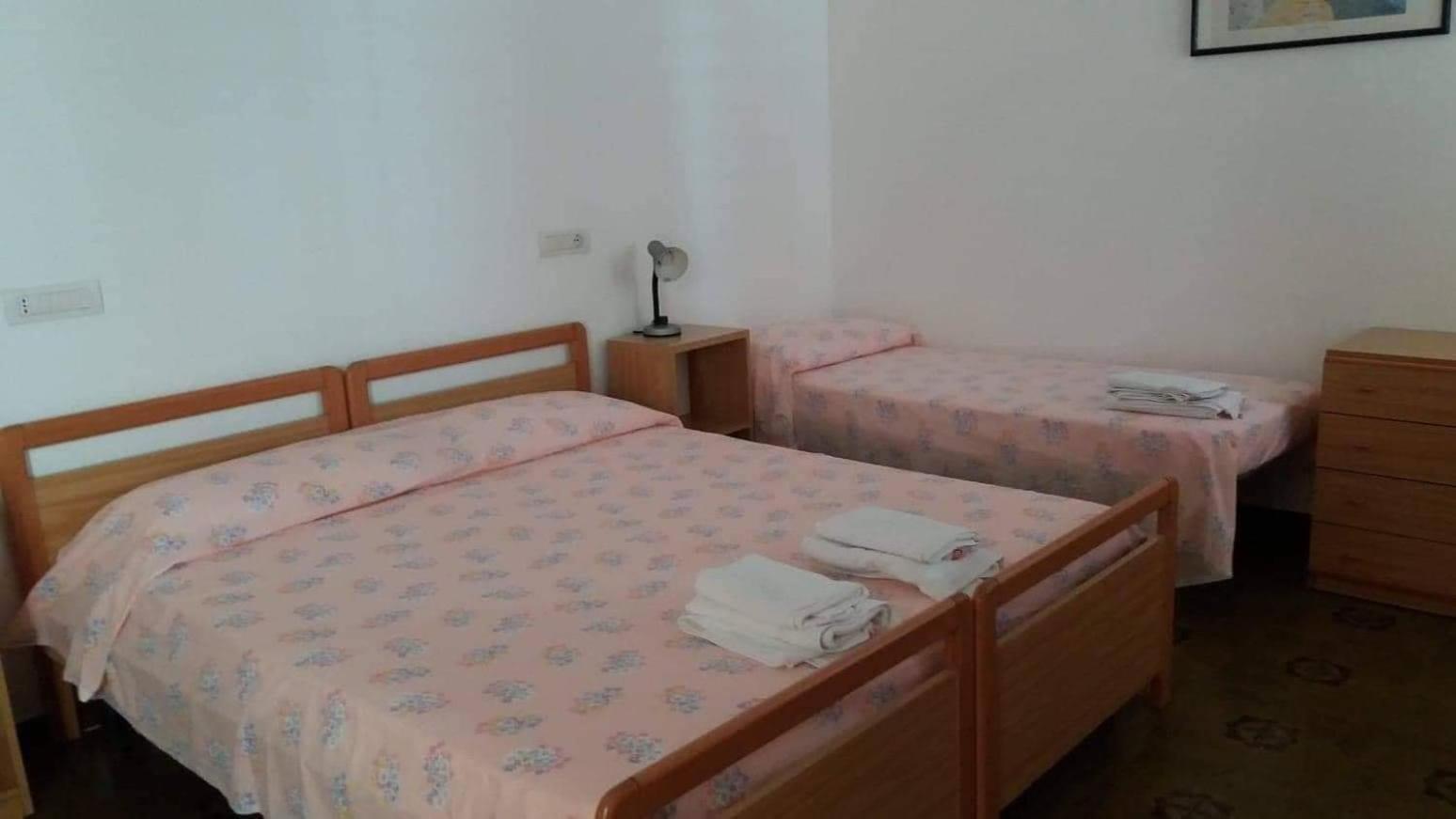 Standard Triple Room photo 2