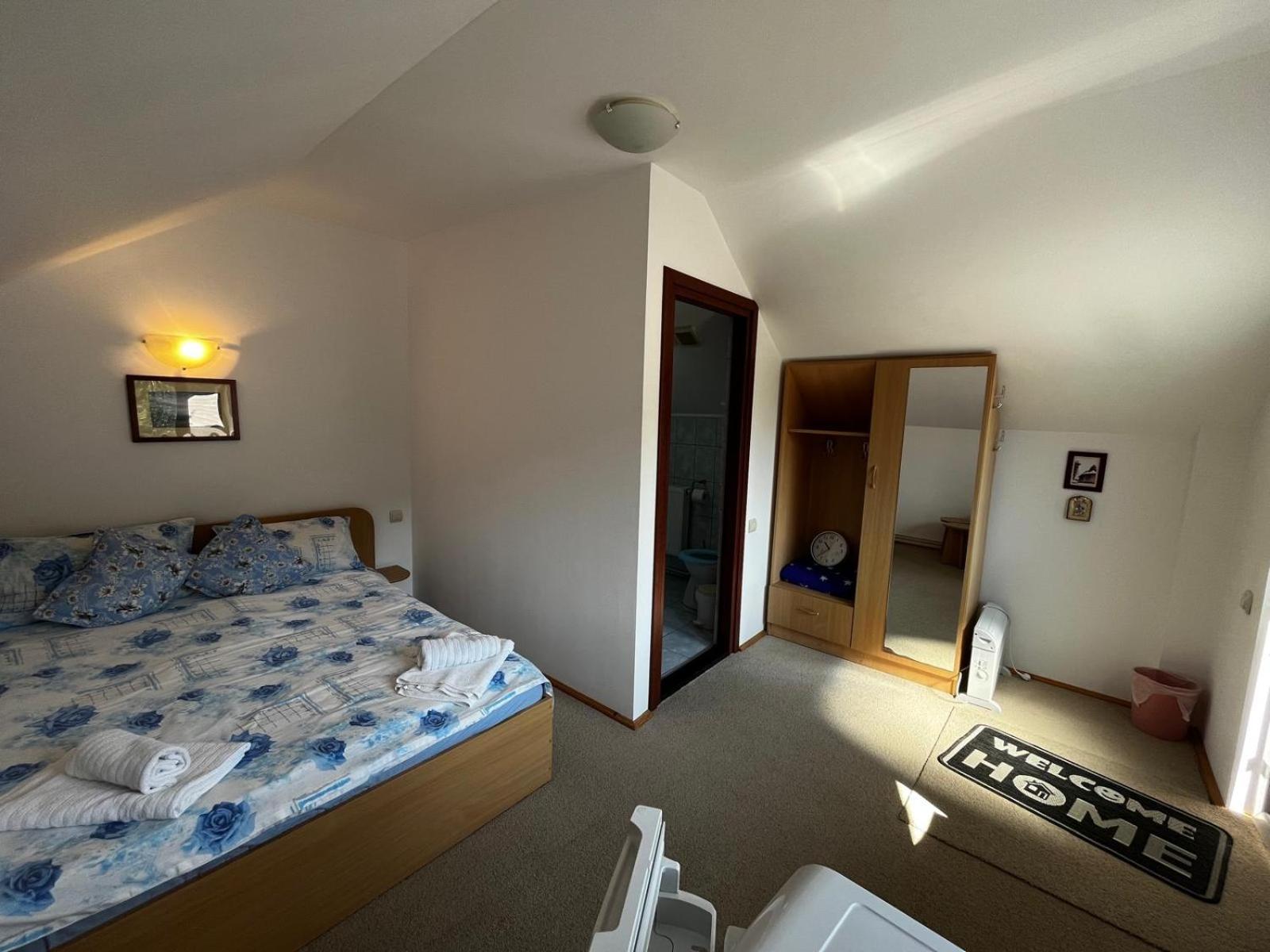 Double Room with Mountain View photo 1