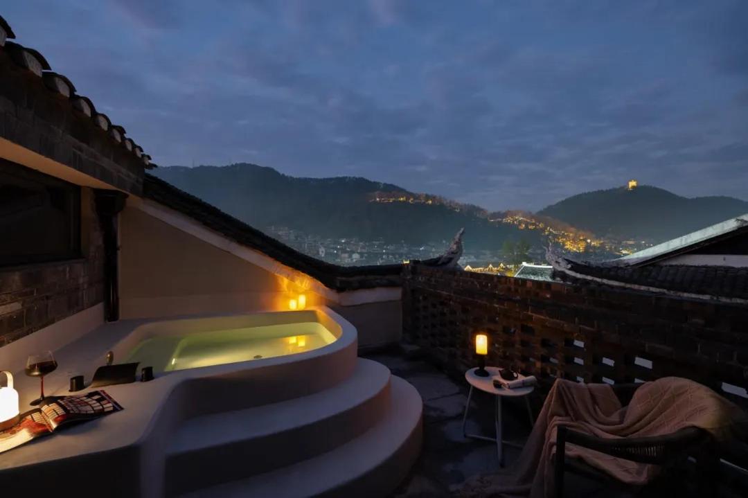 Suite with Terrace photo 2