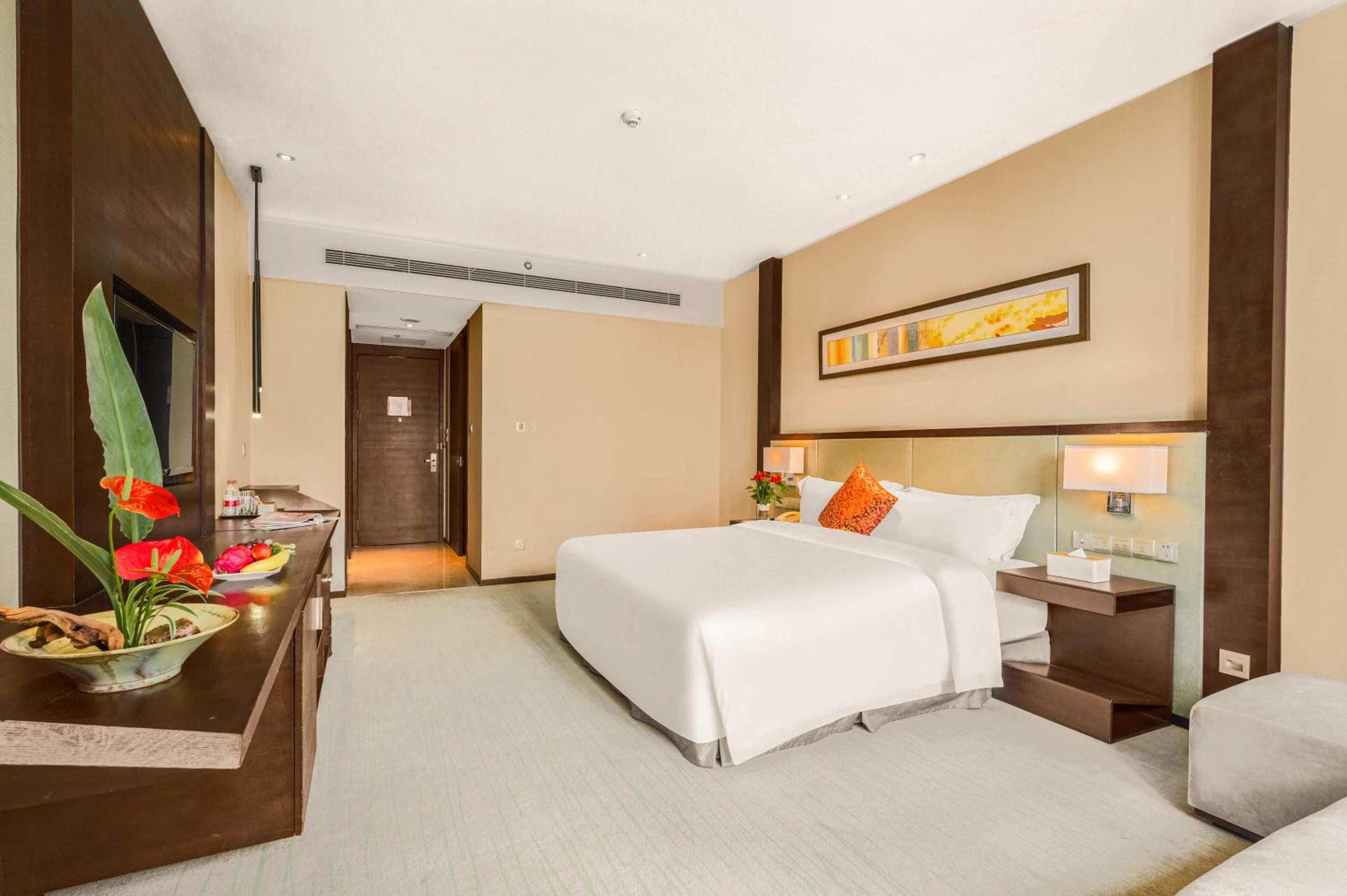 Limited Offer - Deluxe Double Room photo 2