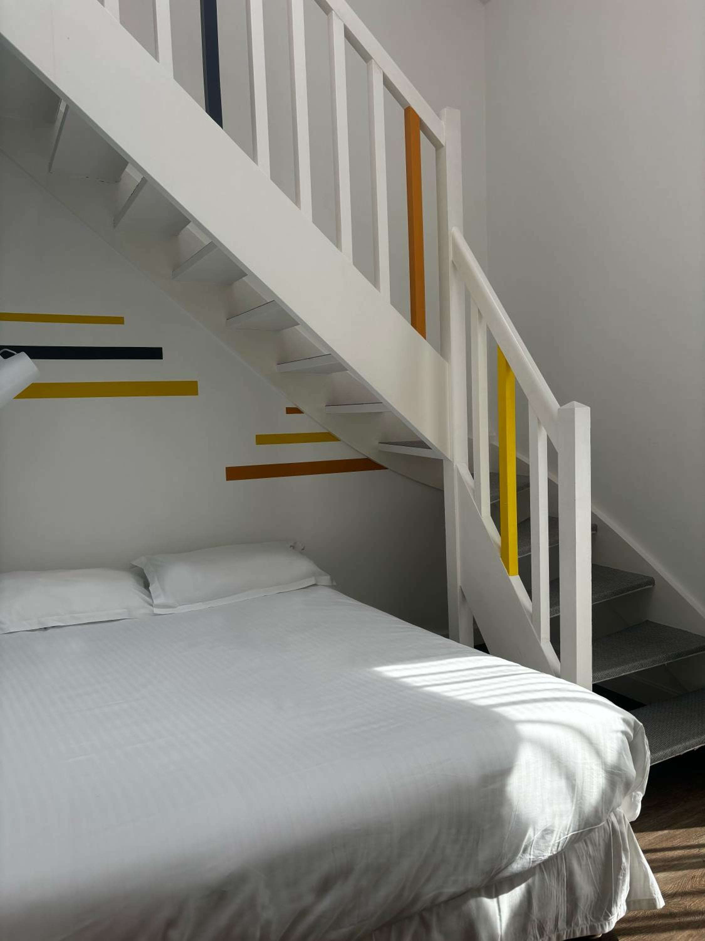 Duplex Quadruple Room - Photo 5