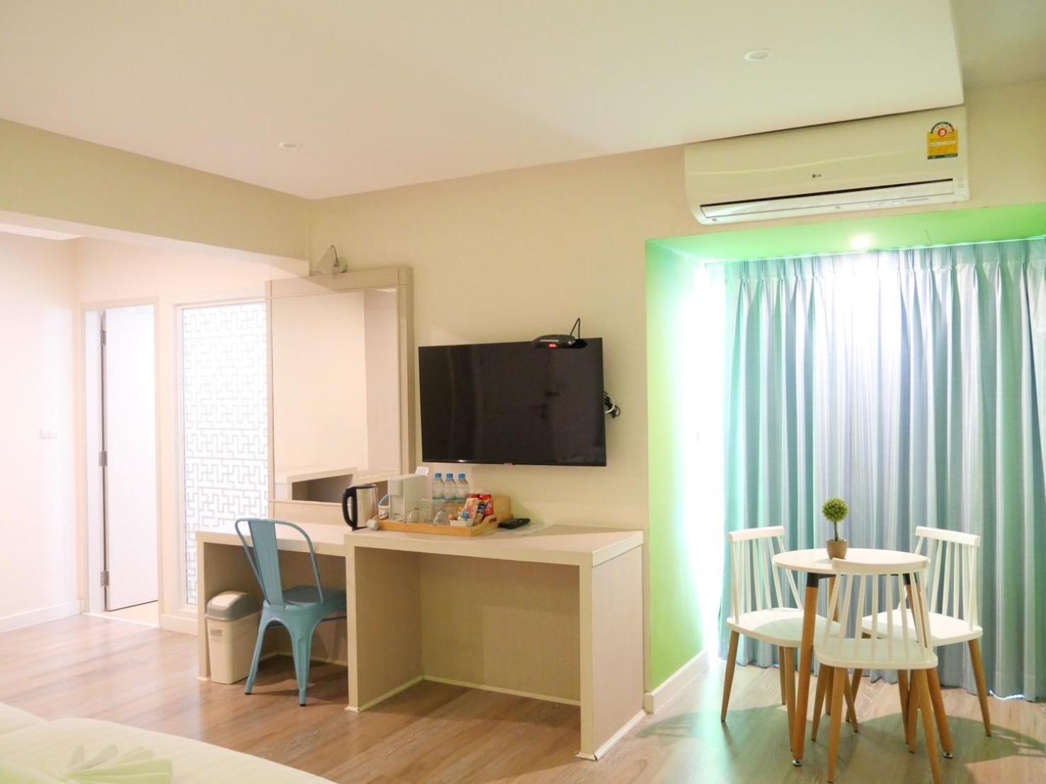 Triple Room with Balcony - Photo 1