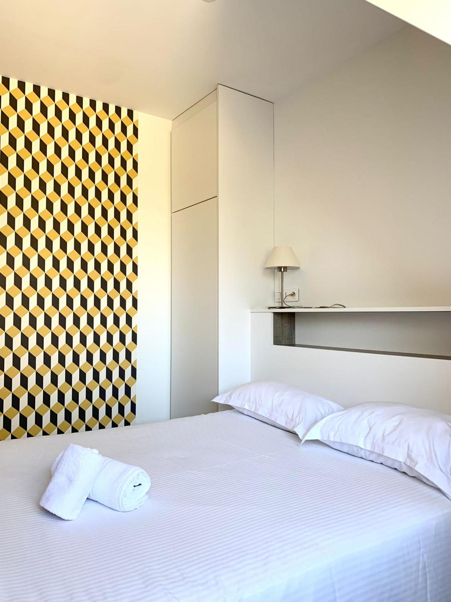 Comfort Double Room with air-con photo 1