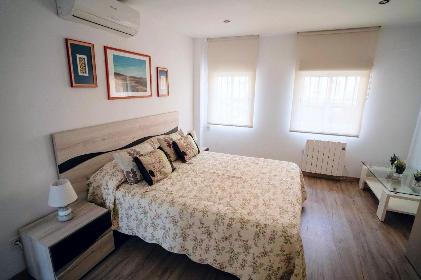 One-Bedroom Apartment photo 3