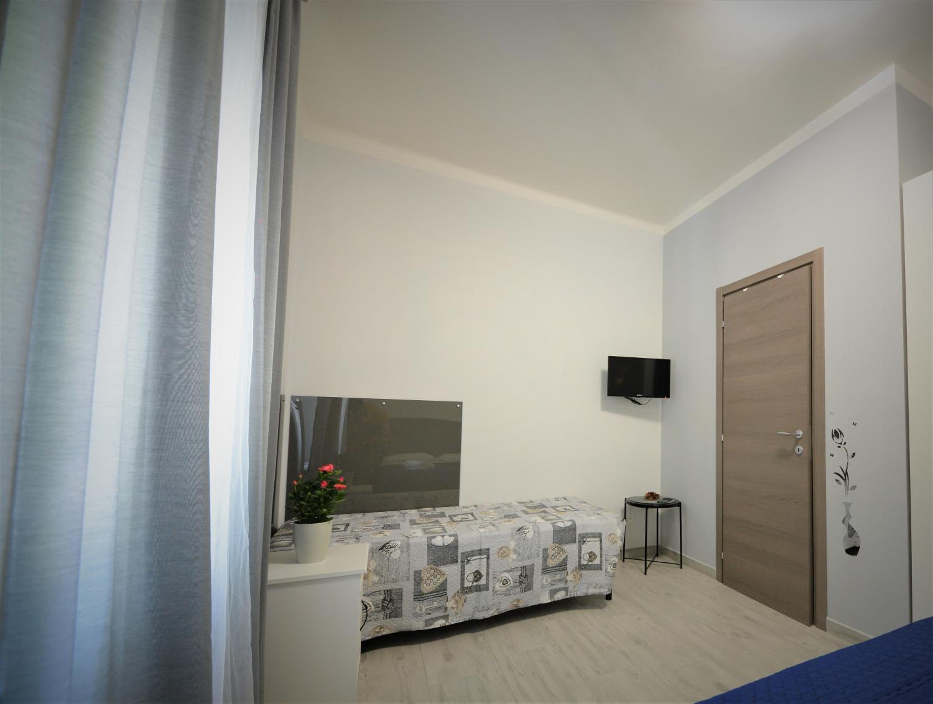 Triple Room photo 2