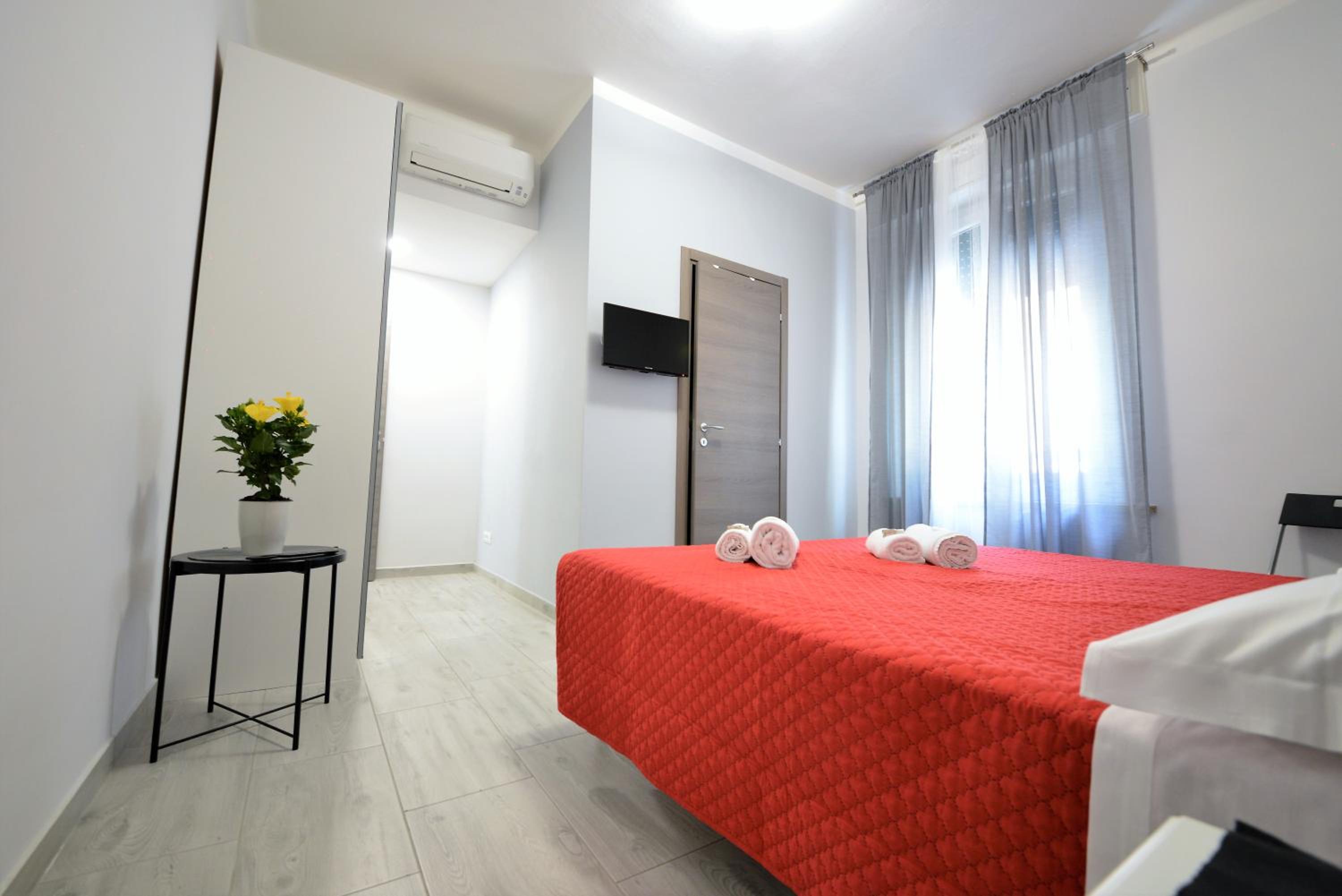 Double or Twin Room photo 2