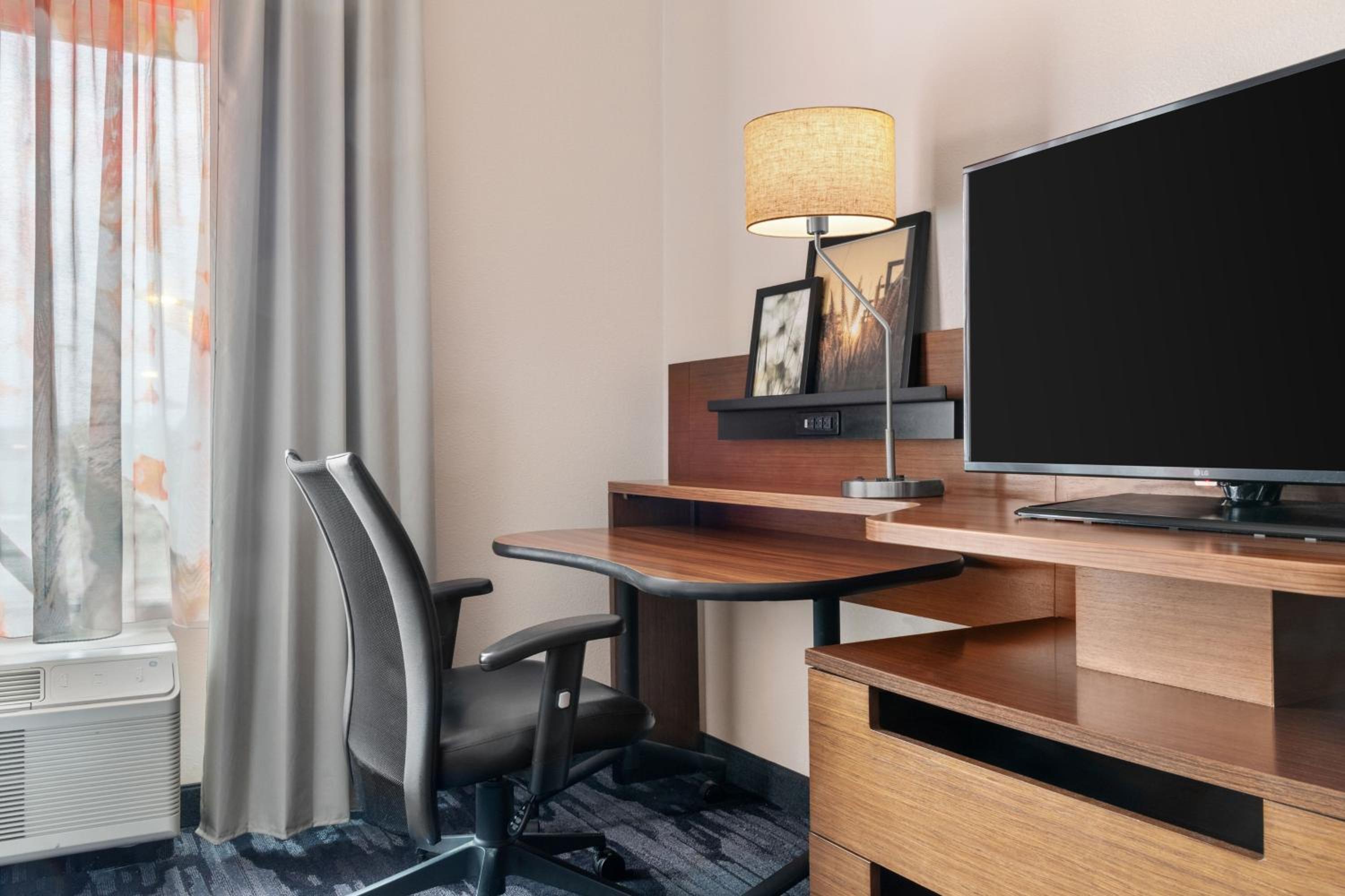 King Suite With Sofa Bed - Hearing Accessible photo 1