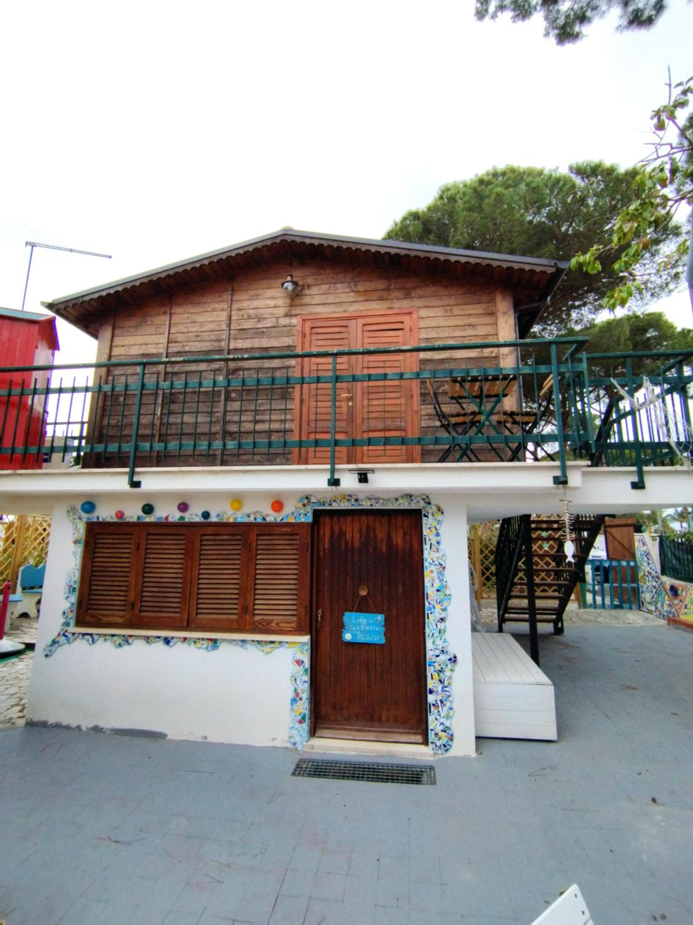 Two-Bedroom House photo 2