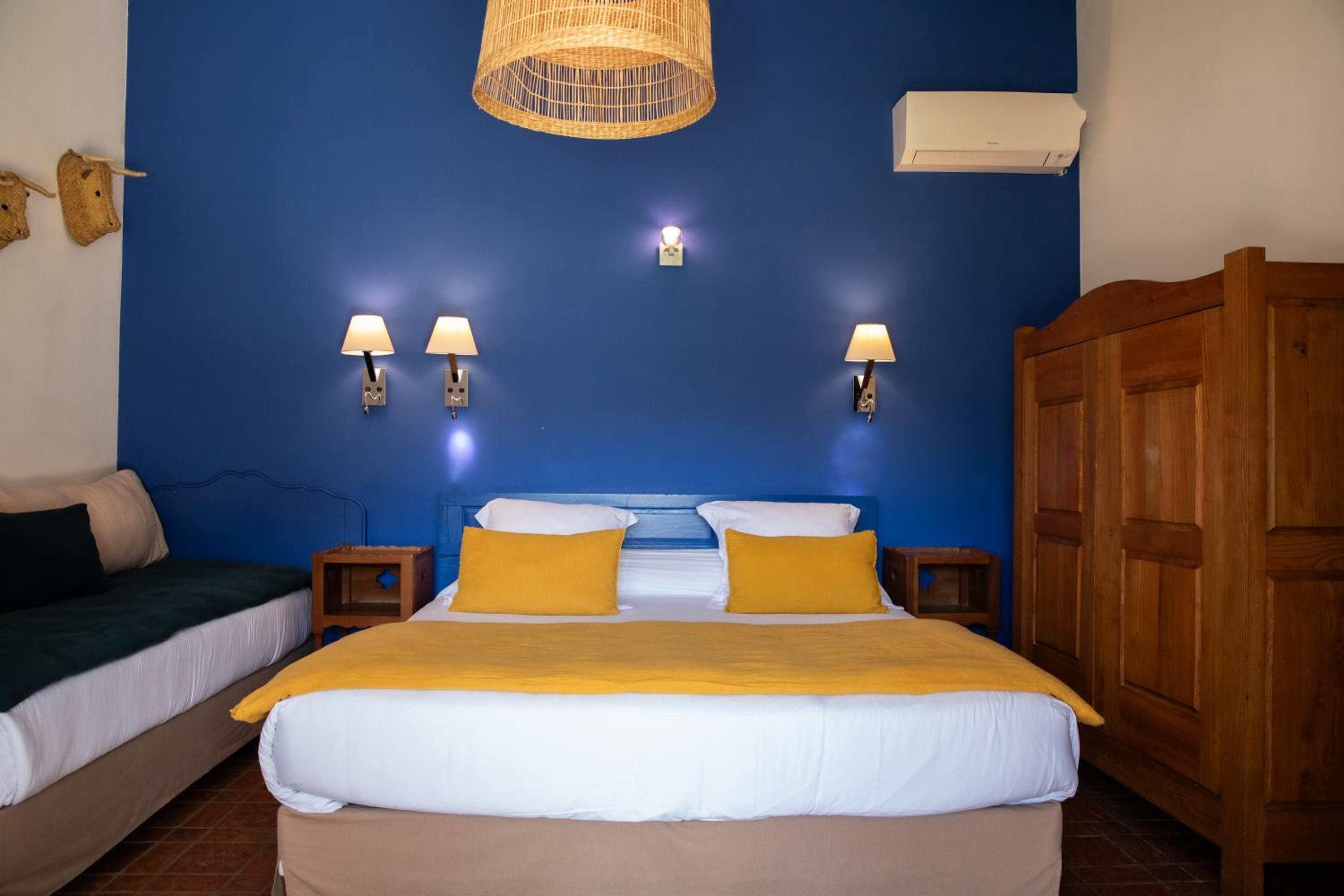 Triple Room - Photo 2