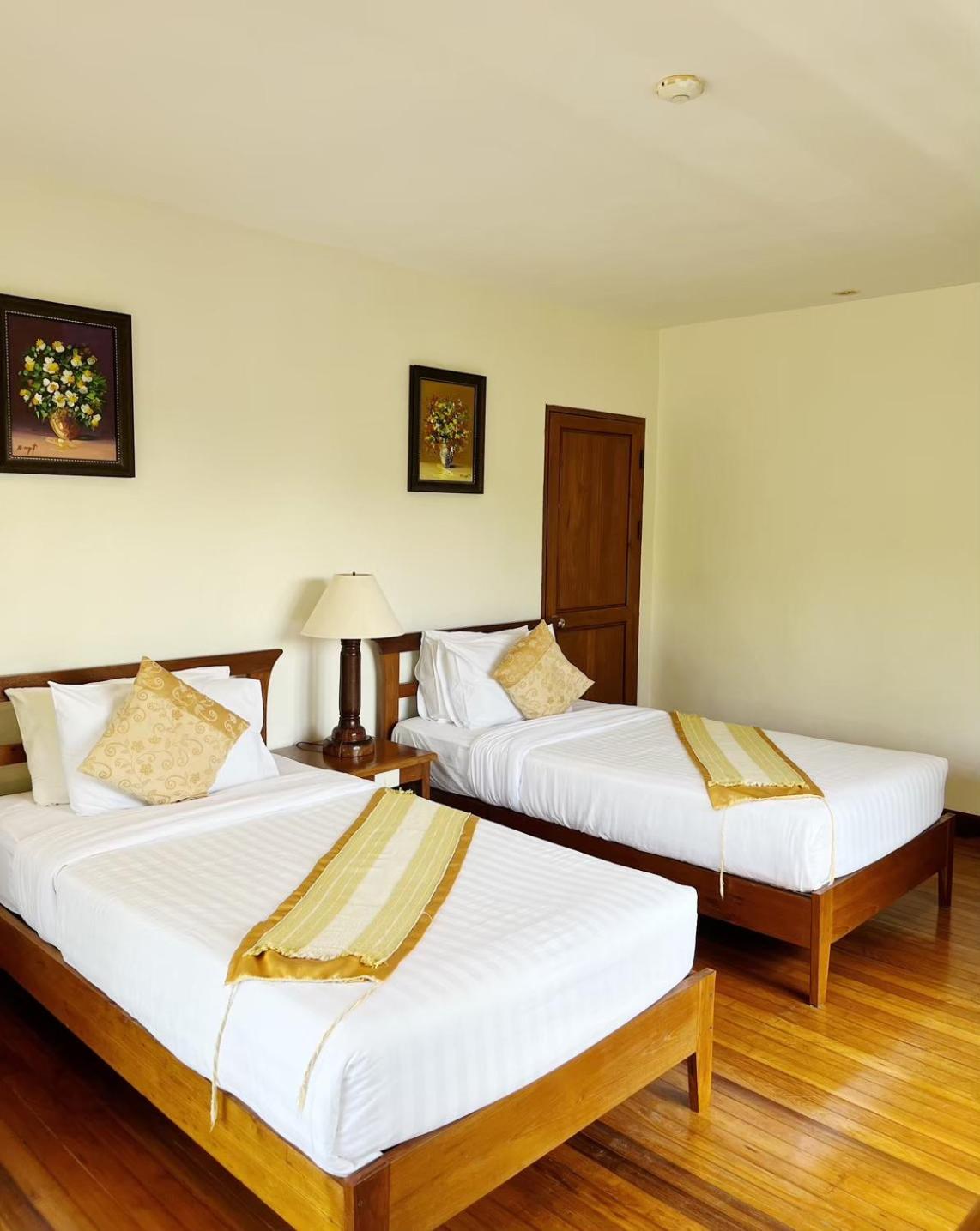 Deluxe Twin Room - Photo 7