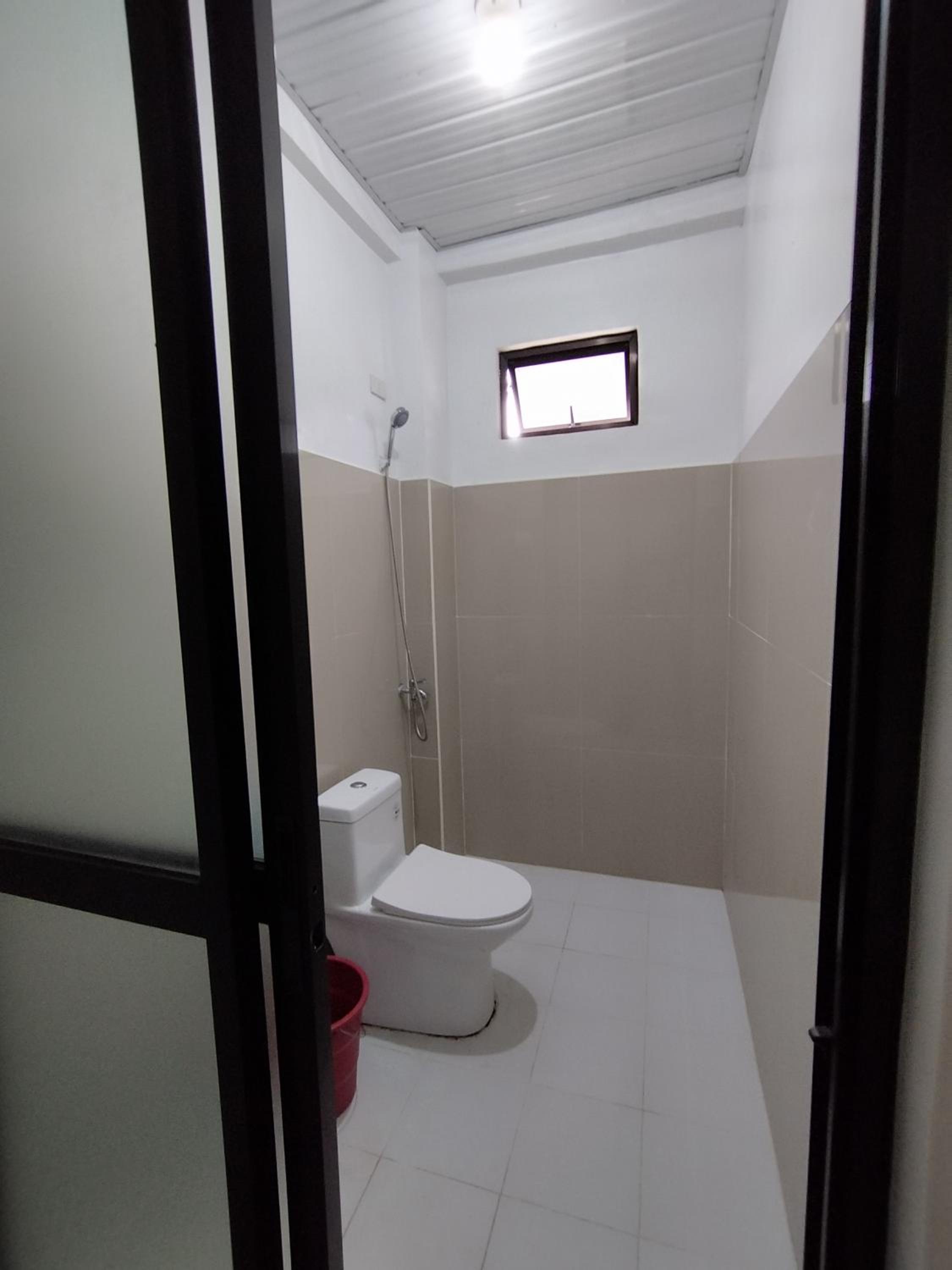 Standard Double Room - Photo 6