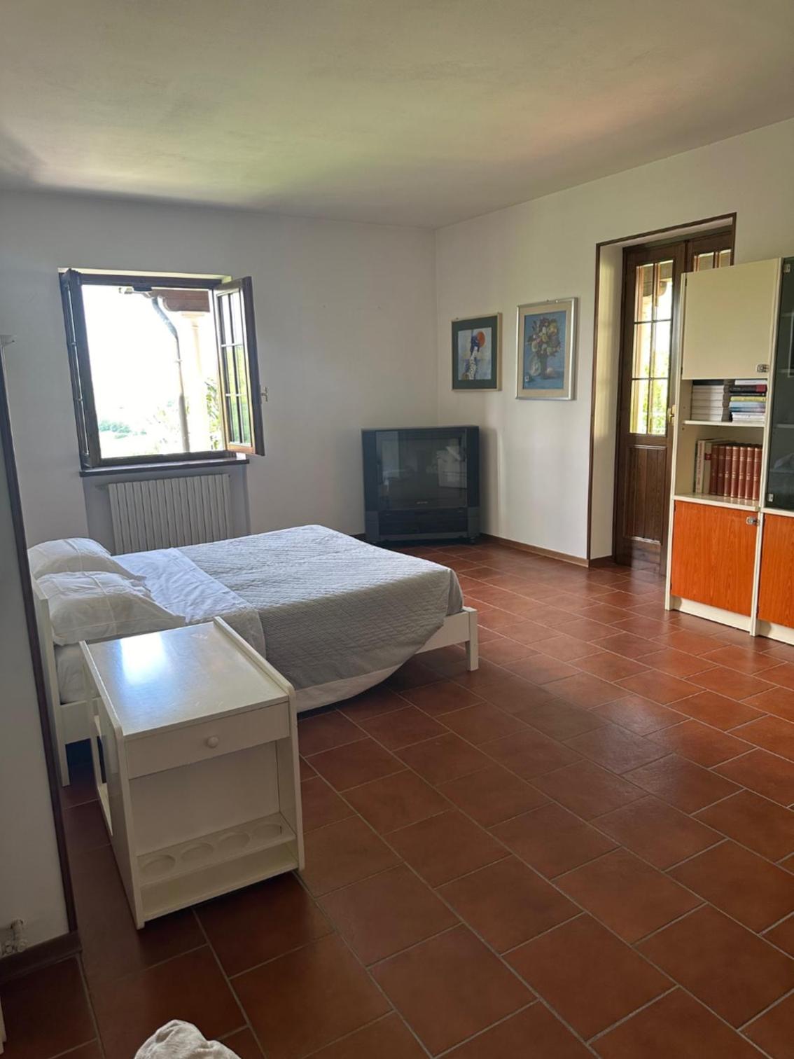 Two-Bedroom House photo 3