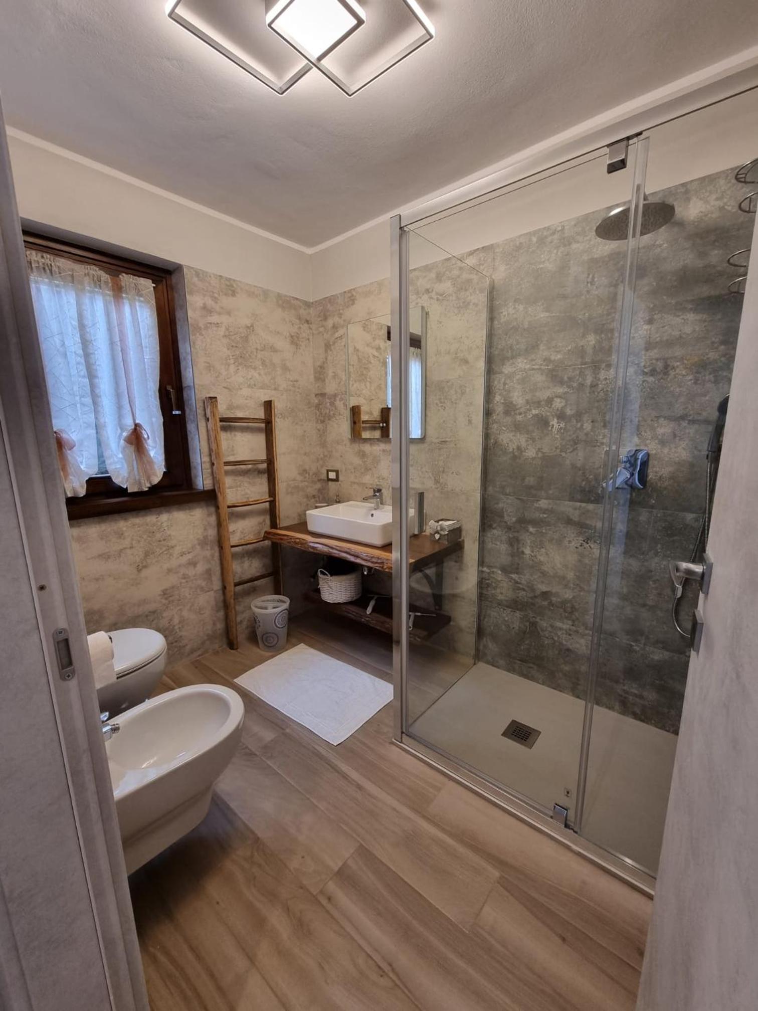 One-Bedroom House photo 2