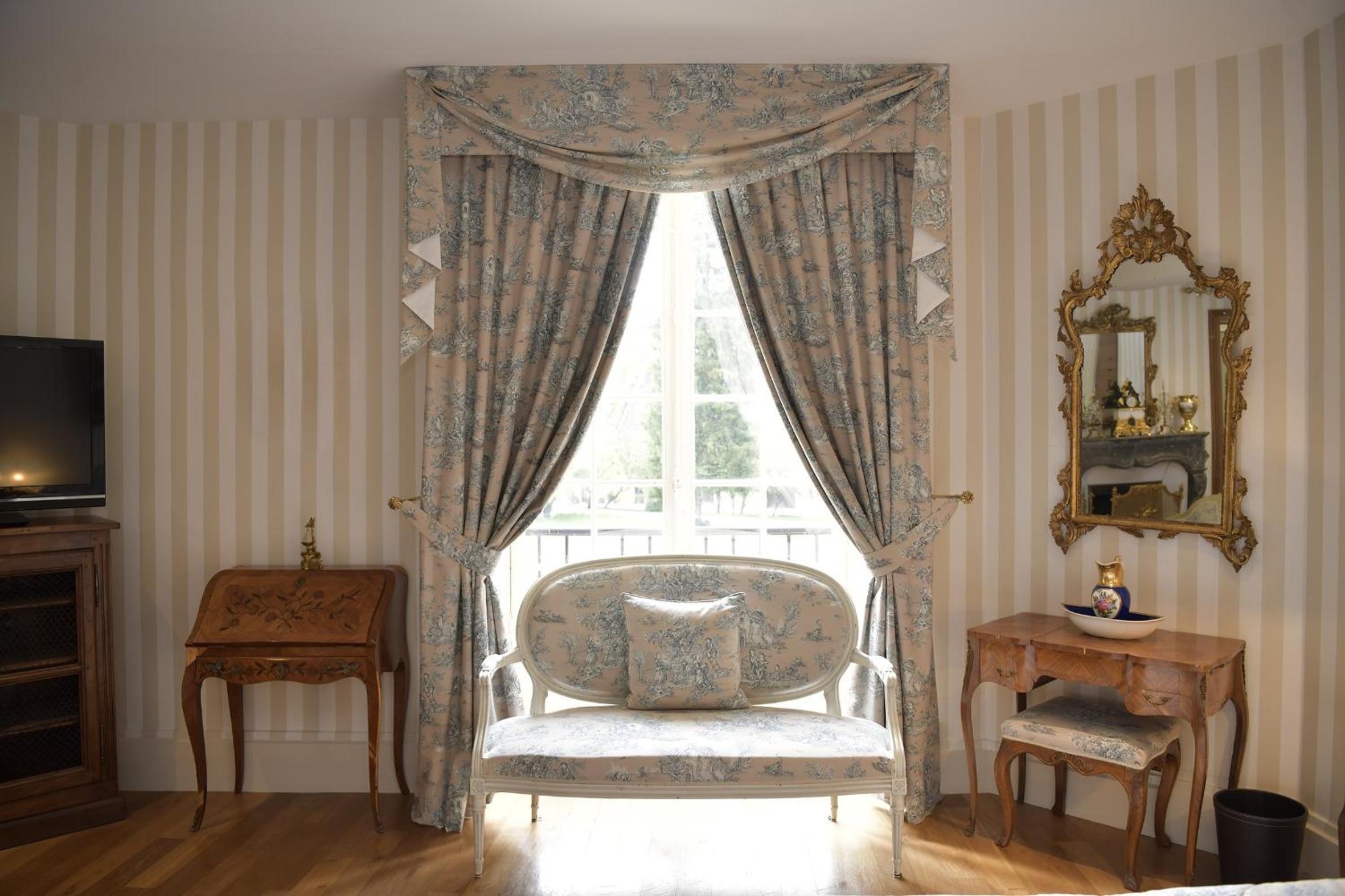 King Suite photo 2