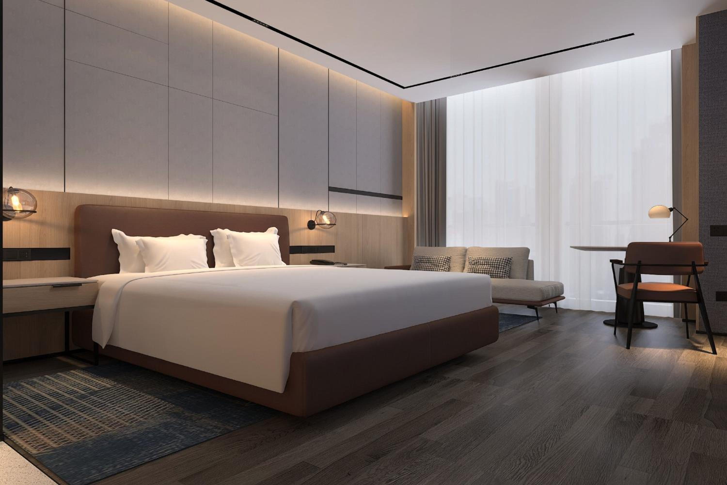 Standard King Room photo 1