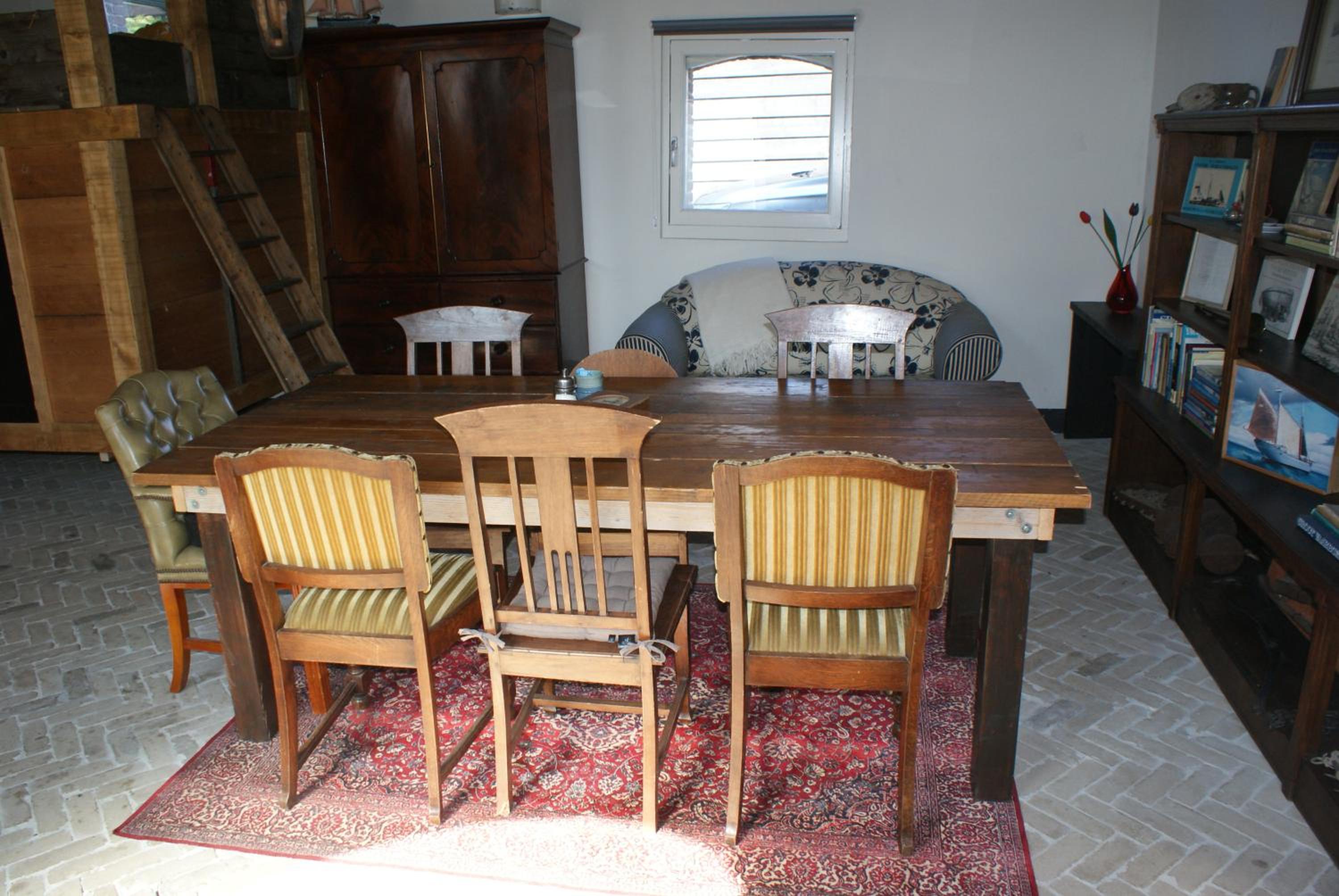 Studio - Photo 9