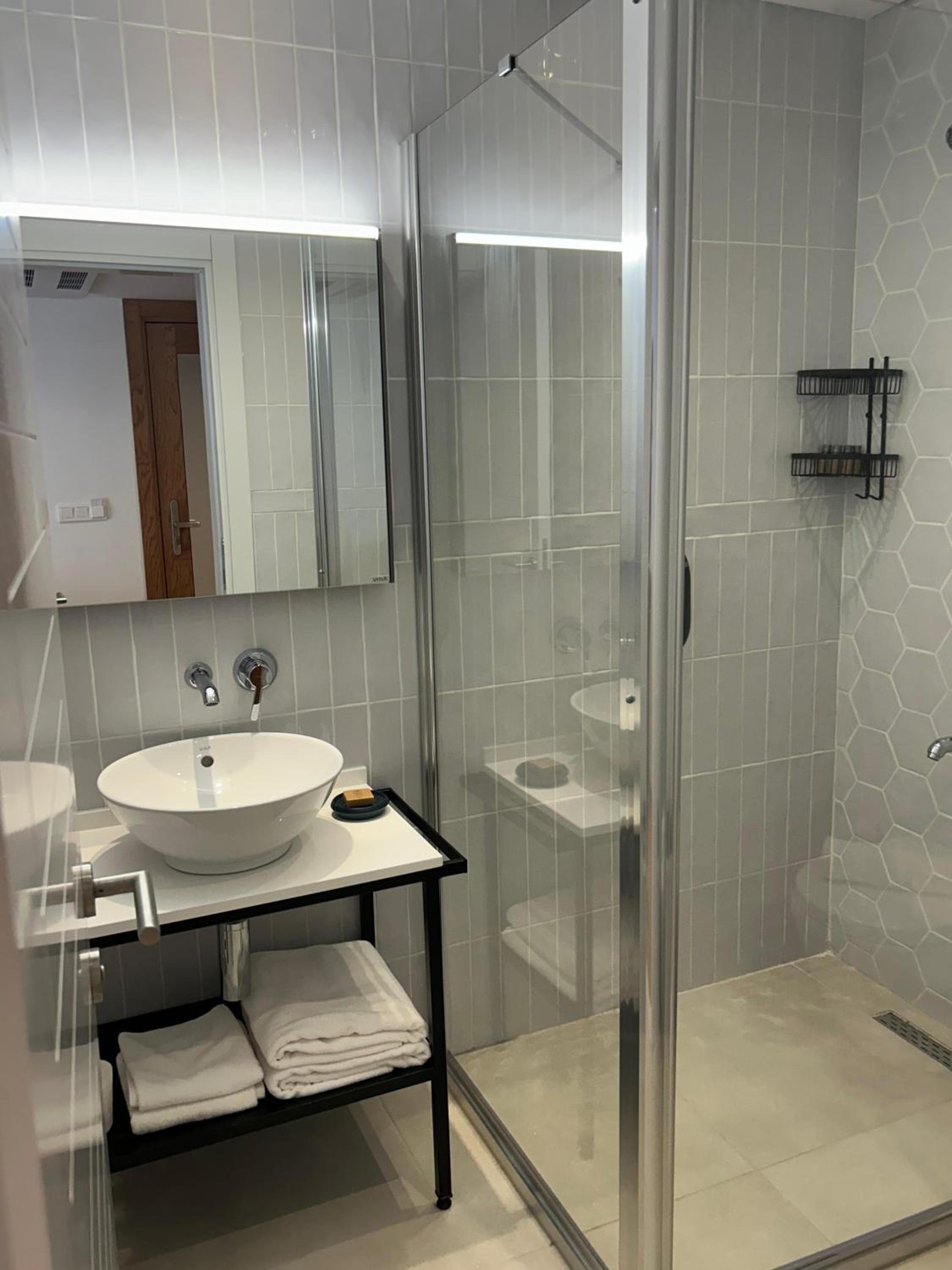 Double Room with Garden View - Photo 14